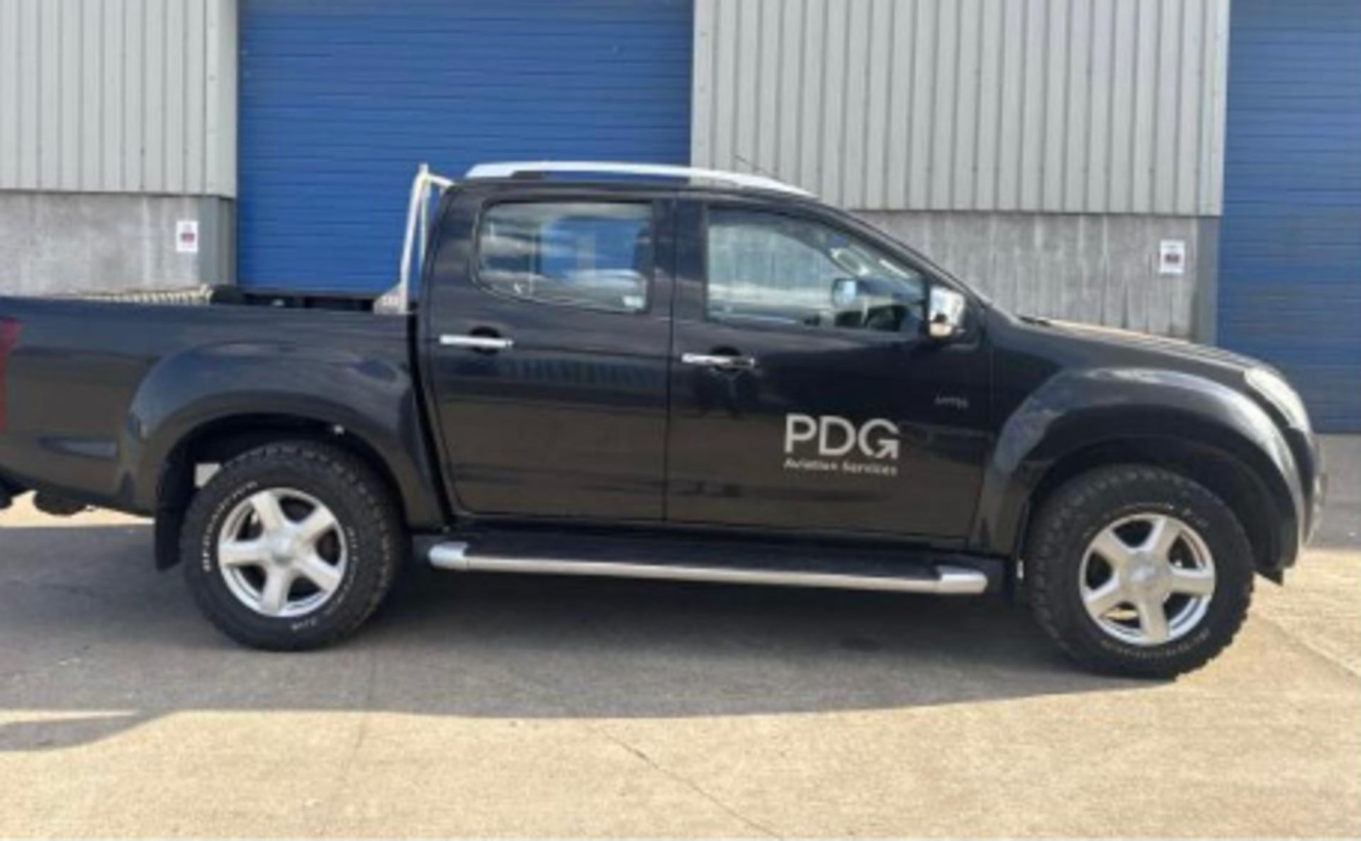 ISUZU D-MAX UTAH DOUBLE CAB 2.5 DIESEL PICKUP - Image 6 of 13