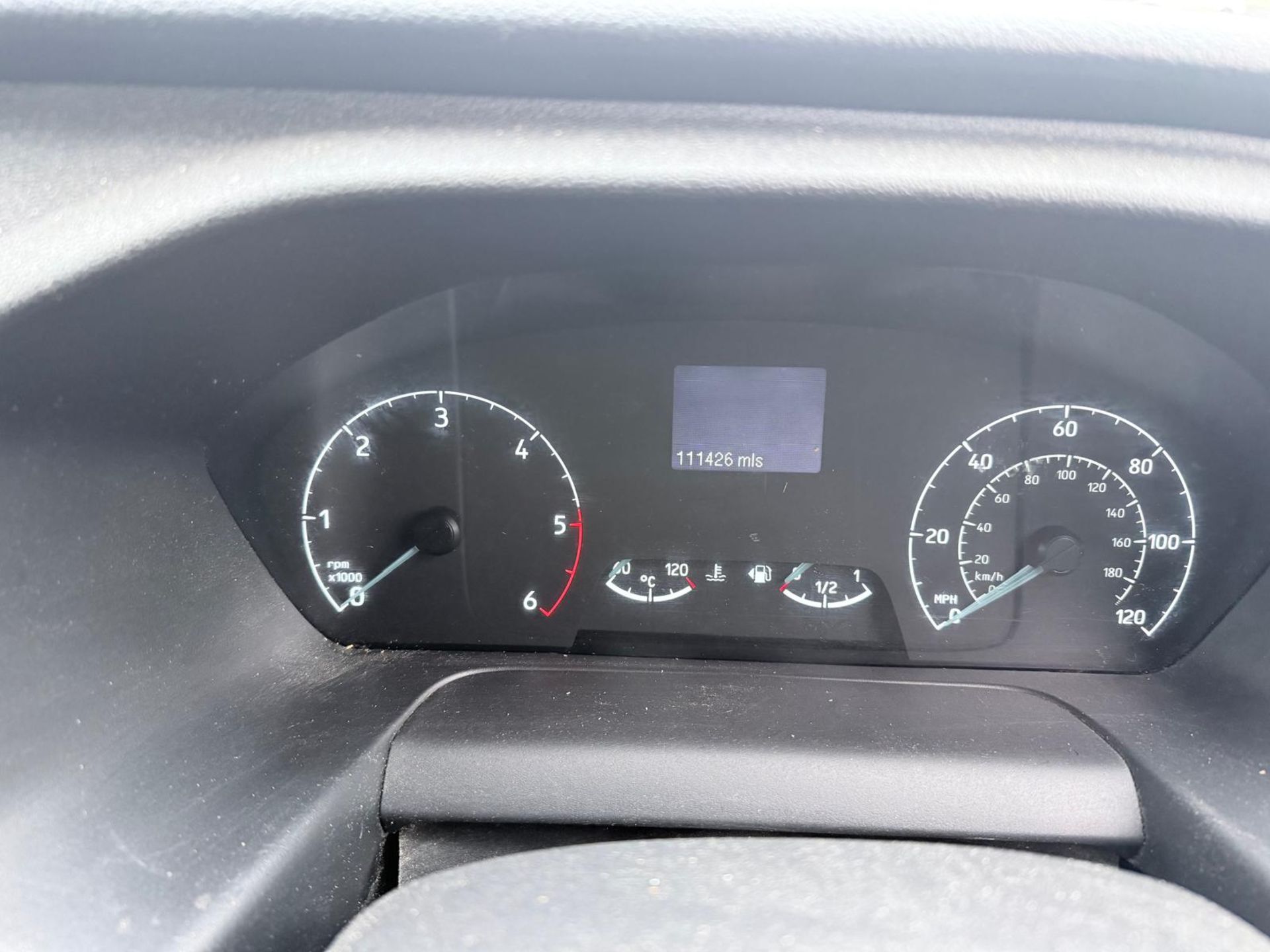 **(ONLY 111K MILEAGE)** 2020 (70) FORD TRANSIT 350 LEADER ECOBLUE L3 H2 RWD – 2.0 DIESEL - Image 5 of 8