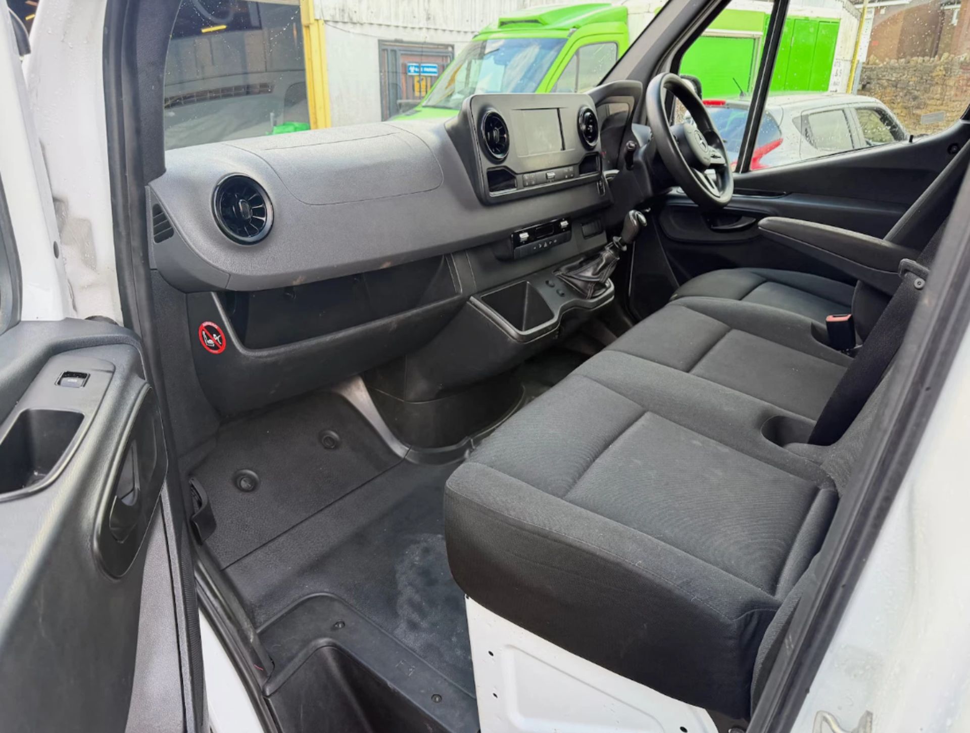 2019 MERCEDES-BENZ SPRINTER 314 CDI MWB RWD, SAT NAV, A/C, CRUISE CONTROL - Image 11 of 17
