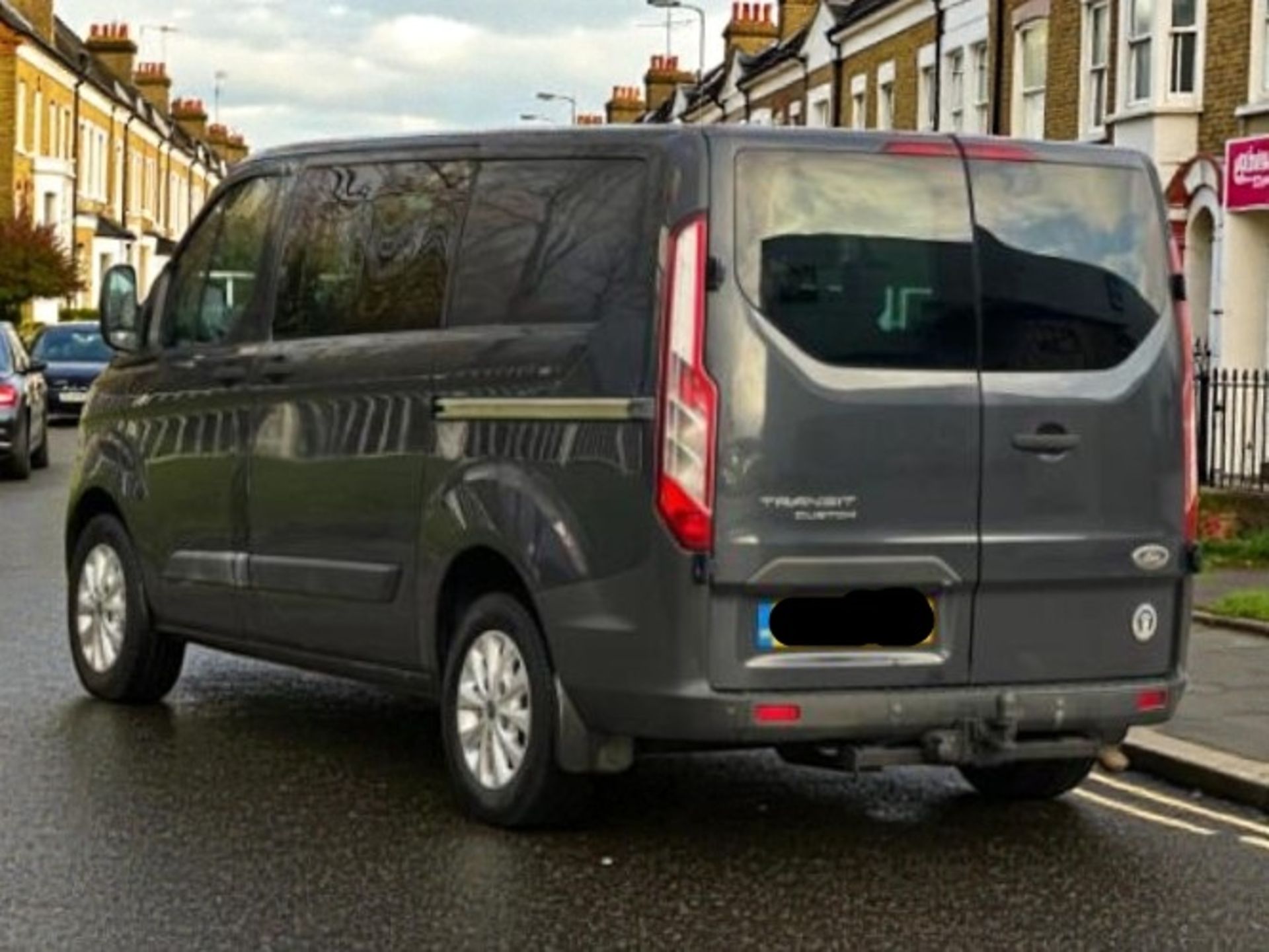 2013 FORD TRANSIT CUSTOM 2.2 TDCI 310 TREND L2 H1 5DR >>--NO VAT ON HAMMER--<< - Image 7 of 35