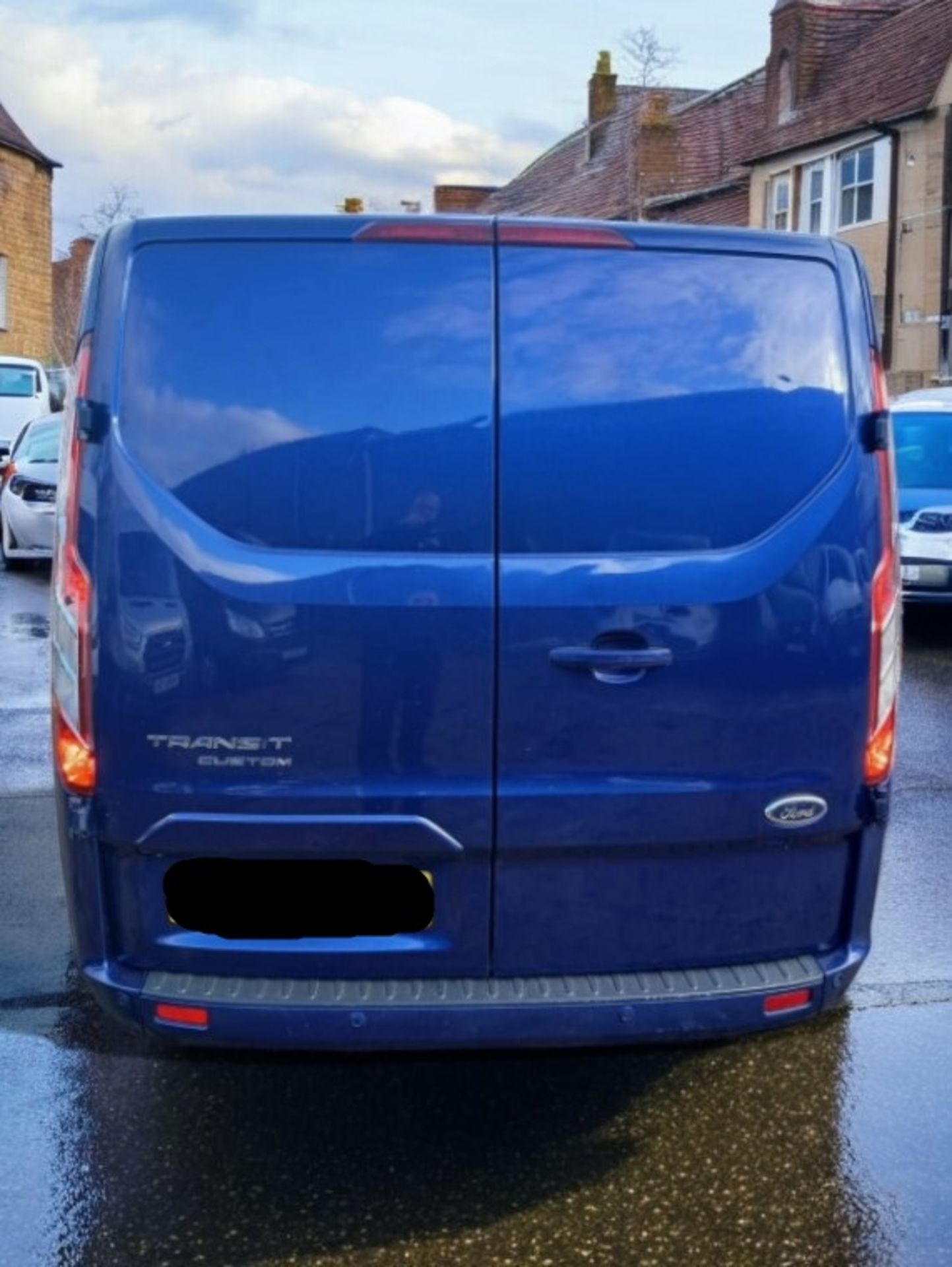 2017 FORD TRANSIT CUSTOM 290 LIMITED LWB CREW VAN (L2 H1) >>--NO VAT ON HAMMER--<< - Image 4 of 15