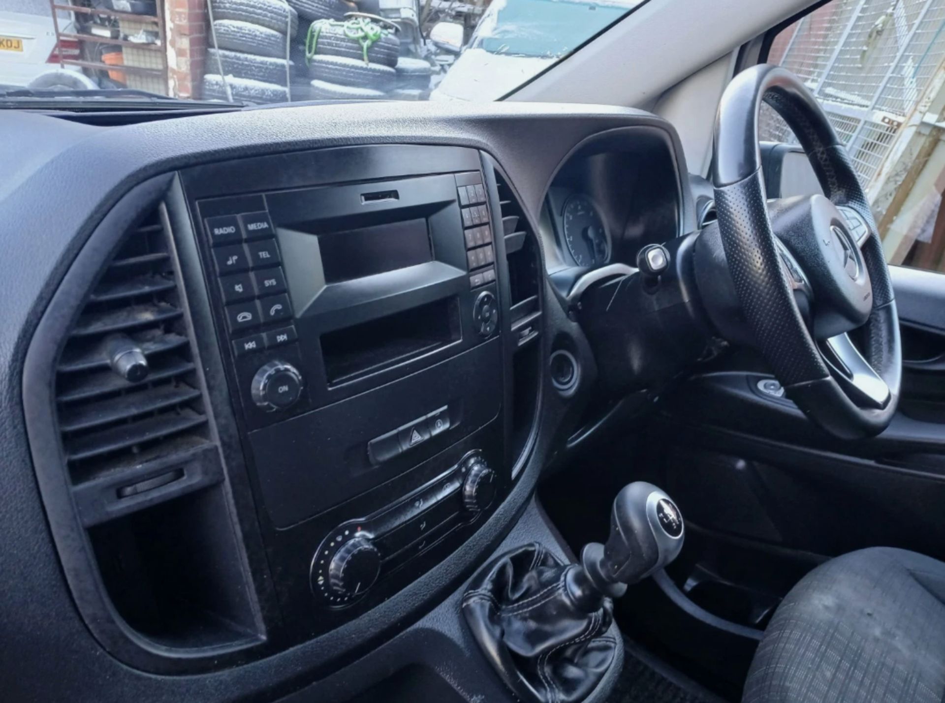 2020 MERCEDES-BENZ VITO 110 CDI PURE L2 LWB 1.7 DIESEL MANUAL PANEL VAN >>--NO VAT ON HAMMER--<< - Image 13 of 15