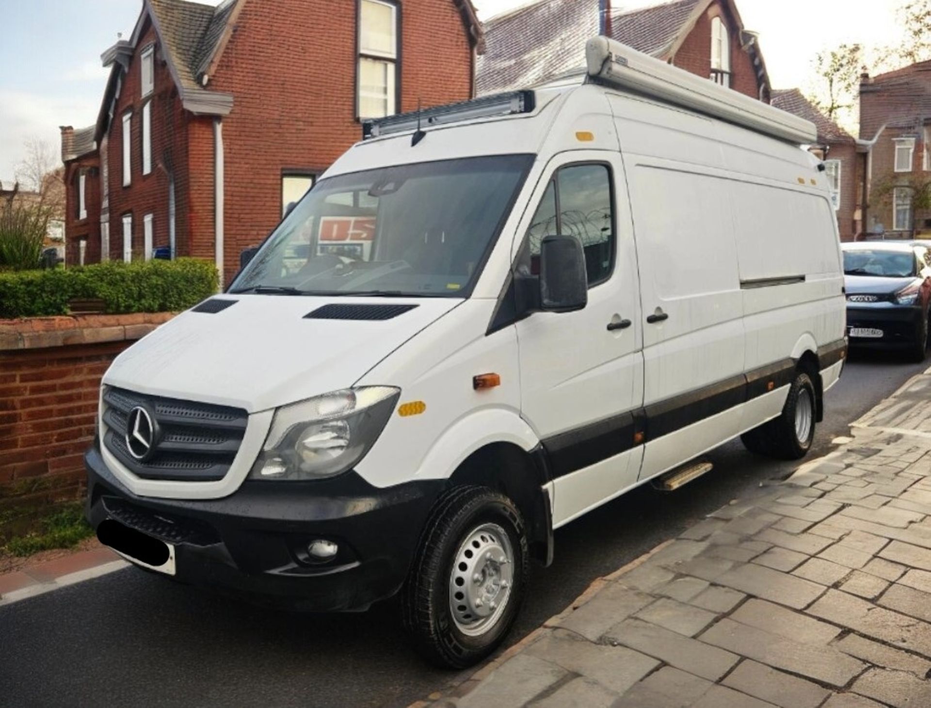2017 MERCEDES-BENZ SPRINTER 519 CDI 4X4 LWB >>--NO VAT ON HAMMER--<< - Image 5 of 13