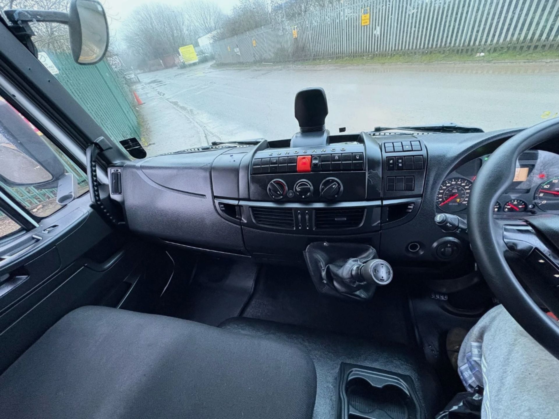 2018 IVECO EUROCARGO 75E16S S-A MANUAL, 7.5T, WHITE - Image 18 of 18