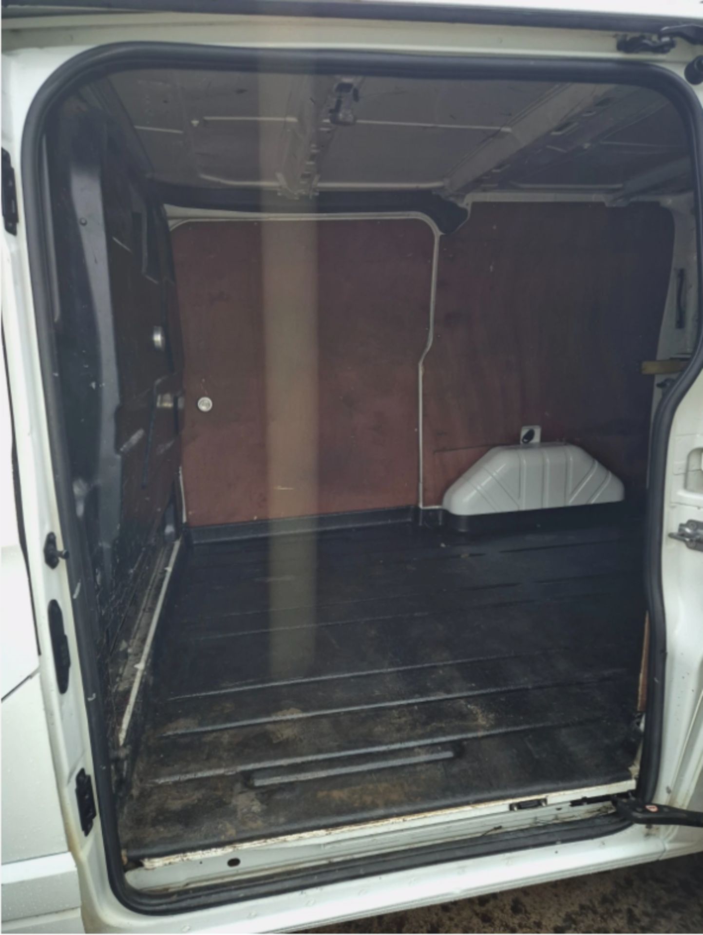 2019 FORD TRANSIT CUSTOM 280 LIMITED L1H1 1996CC MANUAL HEAVY OIL PANEL >>--NO VAT ON HAMMER--<< - Image 12 of 15