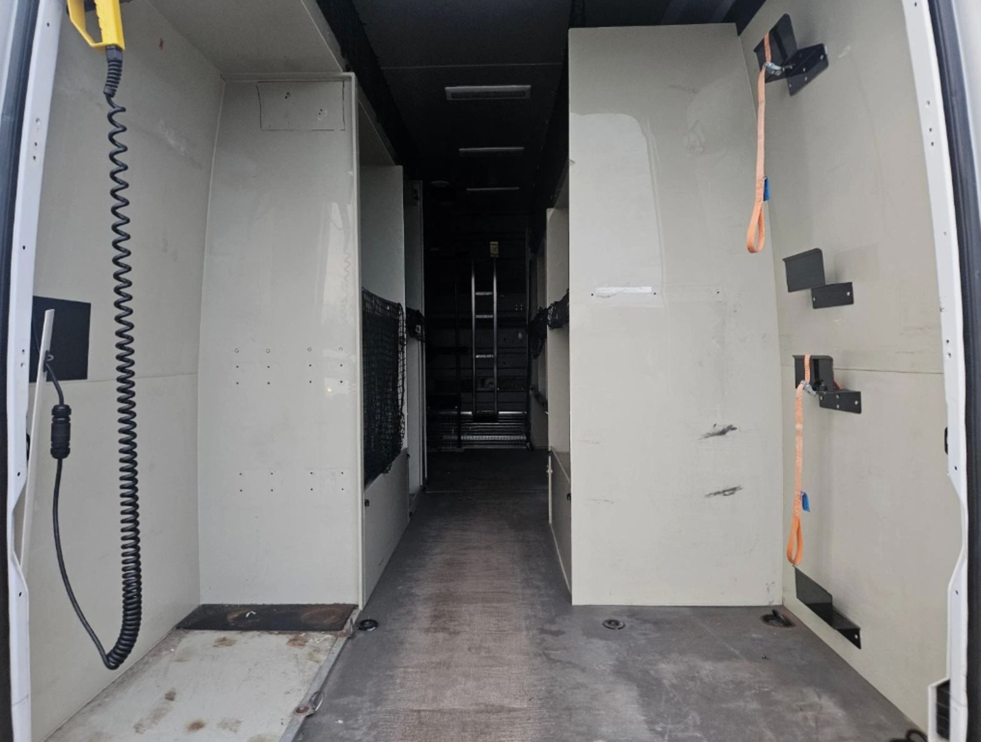 2017 MERCEDES-BENZ SPRINTER 519 CDI 4X4 LWB >>--NO VAT ON HAMMER--<< - Image 10 of 13