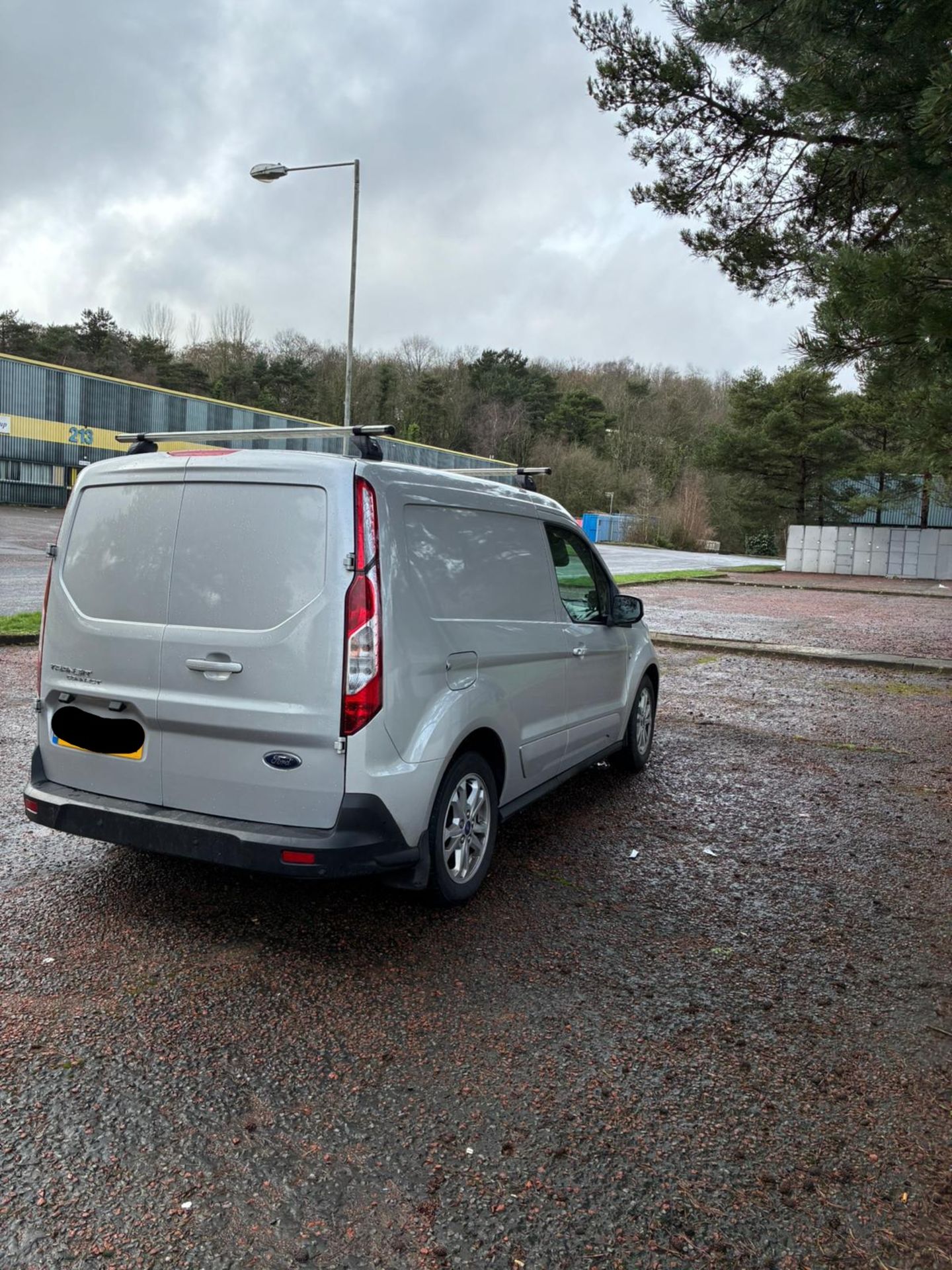 2019 FORD TRANSIT CONNECT 200 LTD TDCI L1H1 1499CC MANUAL PANEL VAN IN SILVER - Image 8 of 10