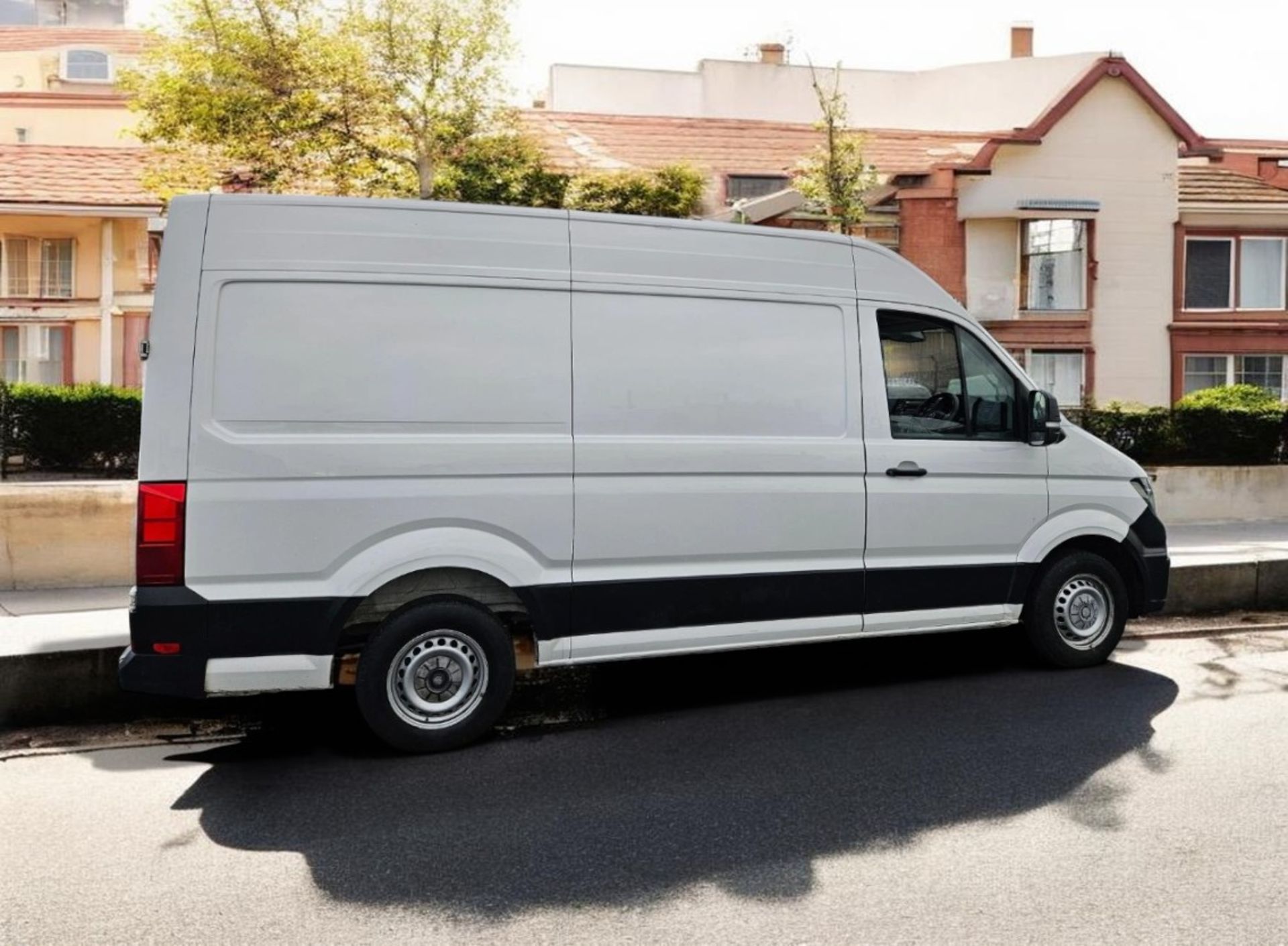 **(ONLY 71K MILEAGE)** 2023 (73 PLATE) VOLKSWAGEN CRAFTER C35 STARTLINE 140 BHP MWB - Image 4 of 12