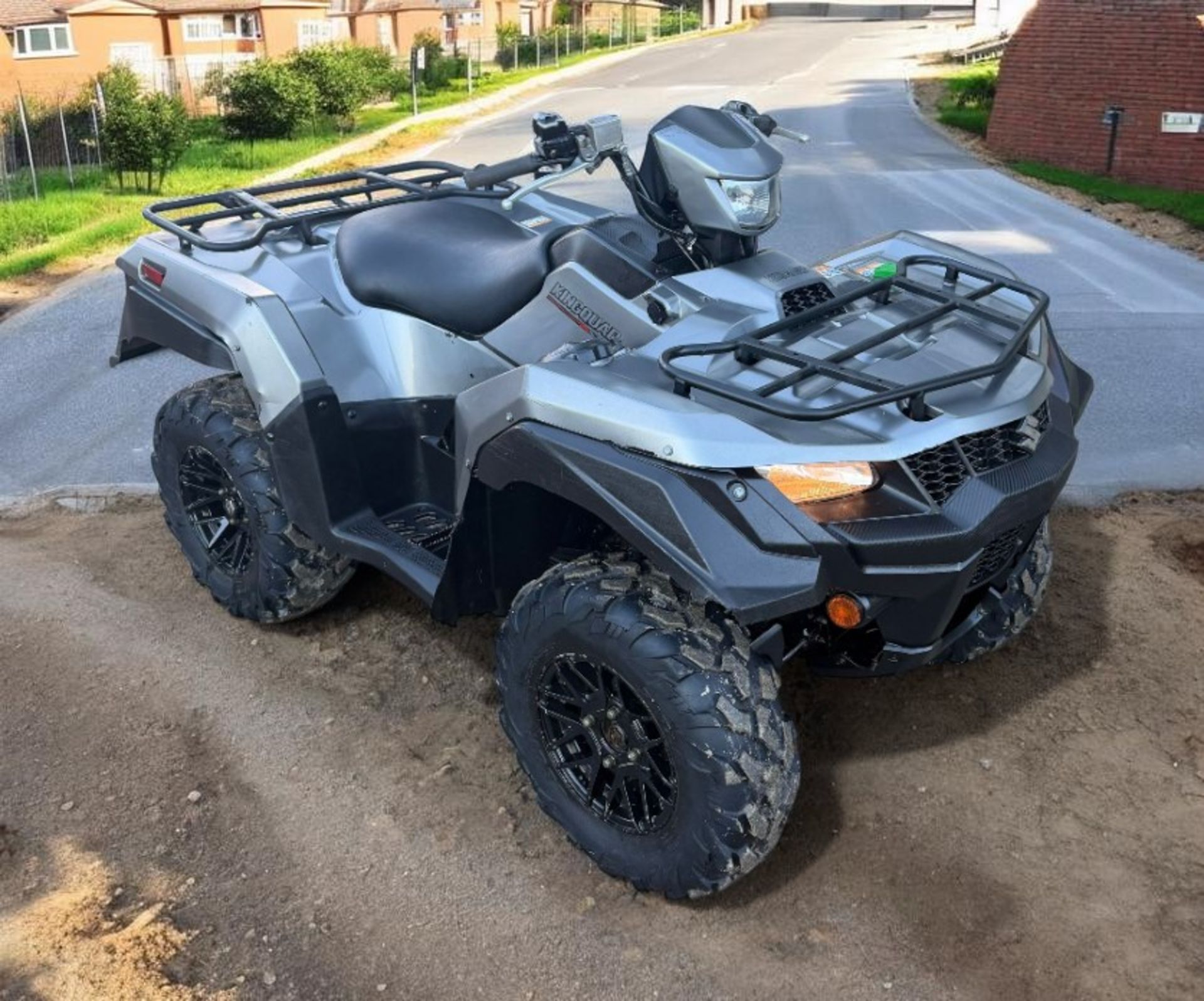 SUZUKI KING QUAD 500 AXI 2022 MODEL IN SILVER CLEAN - Image 7 of 9