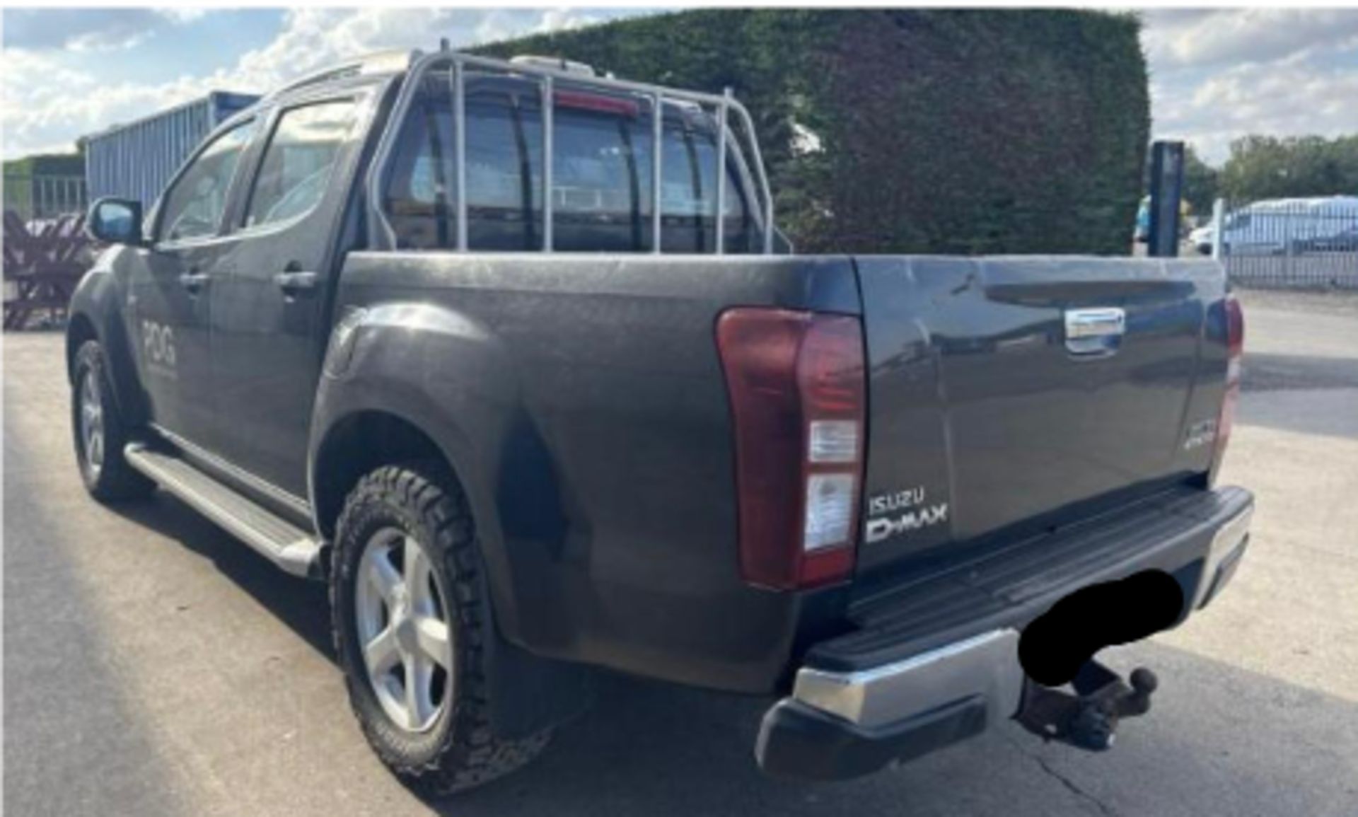 ISUZU D-MAX UTAH DOUBLE CAB 2.5 DIESEL PICKUP - Image 3 of 13