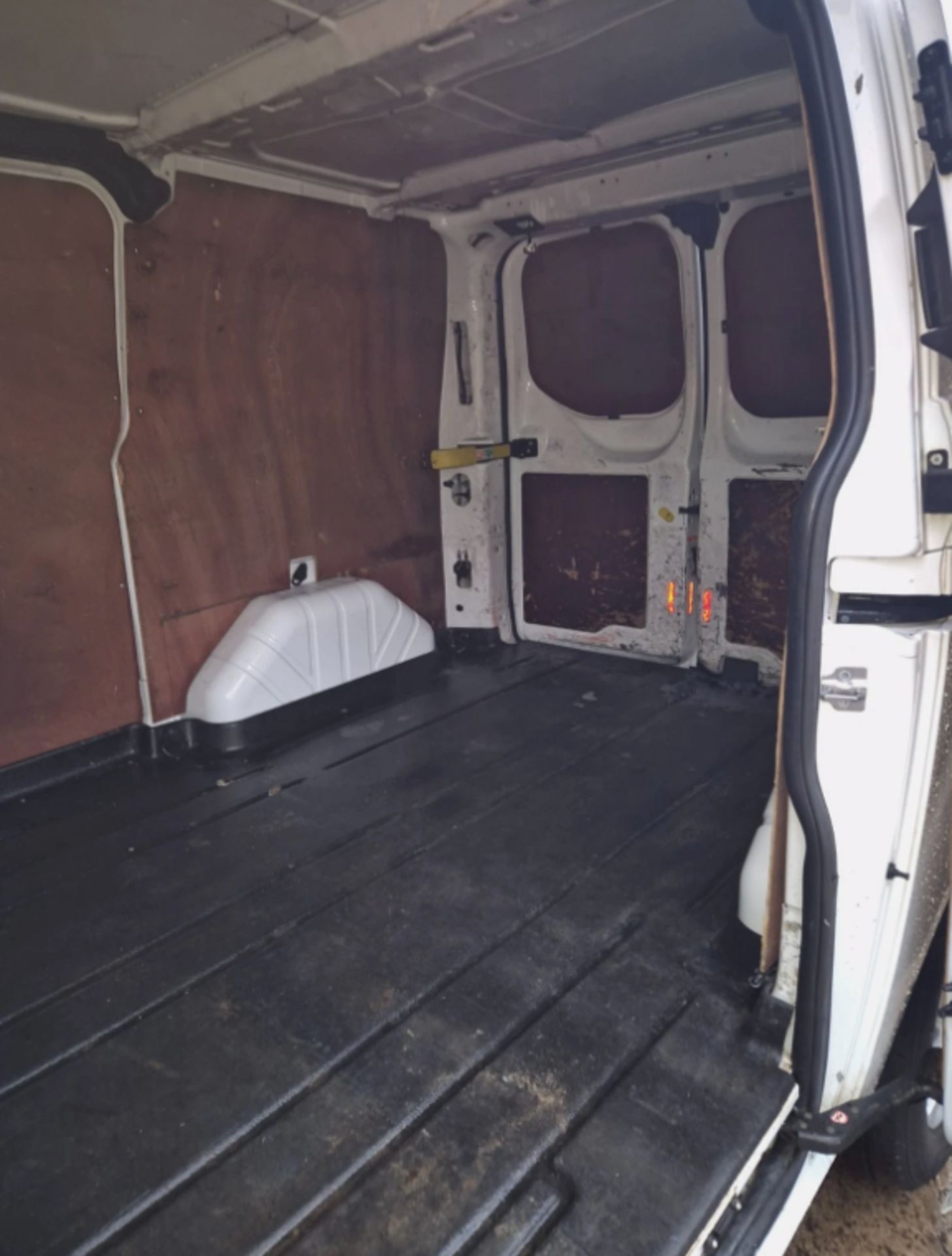 2019 FORD TRANSIT CUSTOM 280 LIMITED L1H1 1996CC MANUAL HEAVY OIL PANEL >>--NO VAT ON HAMMER--<< - Image 8 of 15