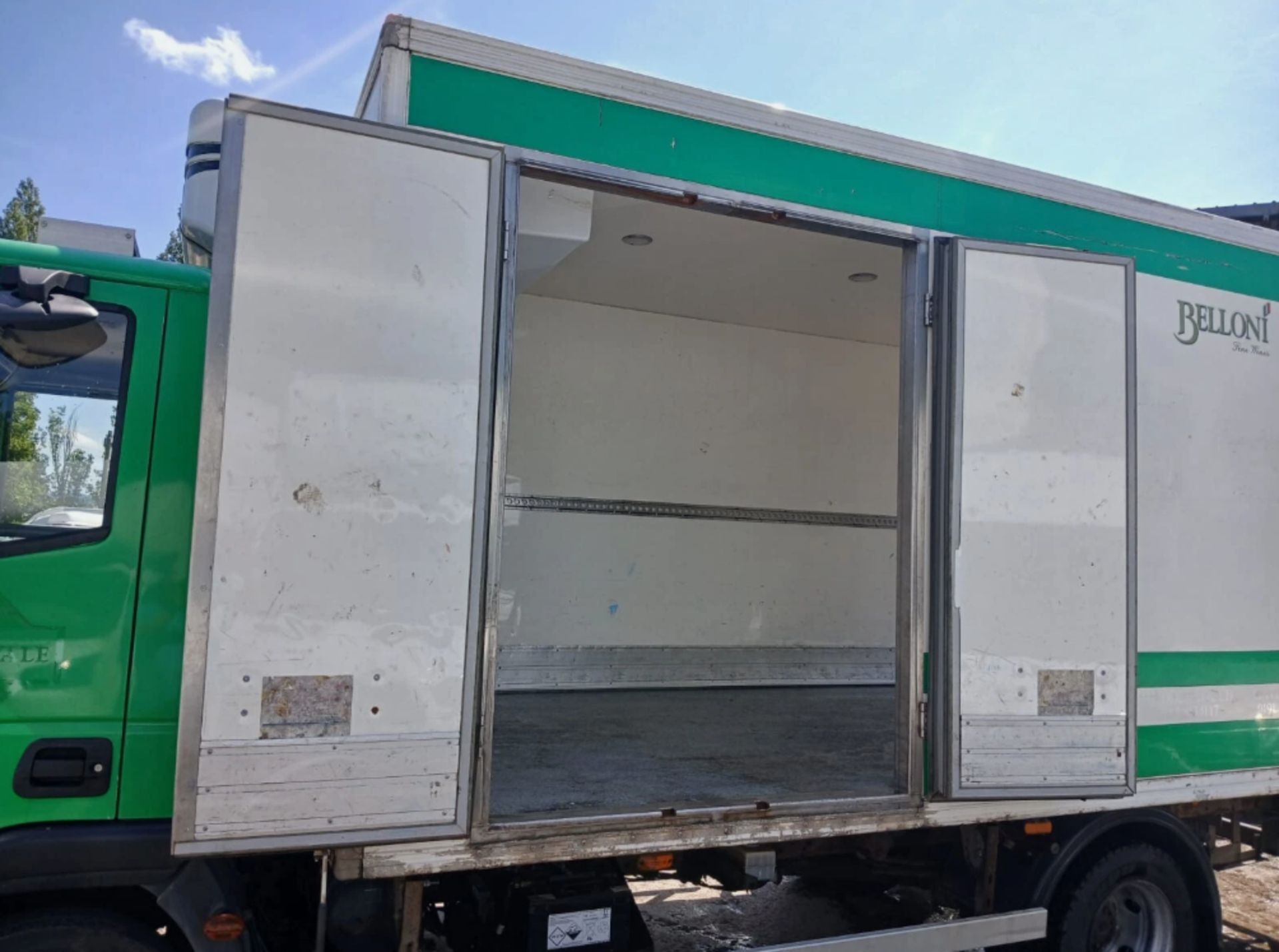 2013 IVECO EUROCARGO 7.5 TONNE FRIDGE LORRY >>--NO VAT ON HAMMER--<< - Image 12 of 12