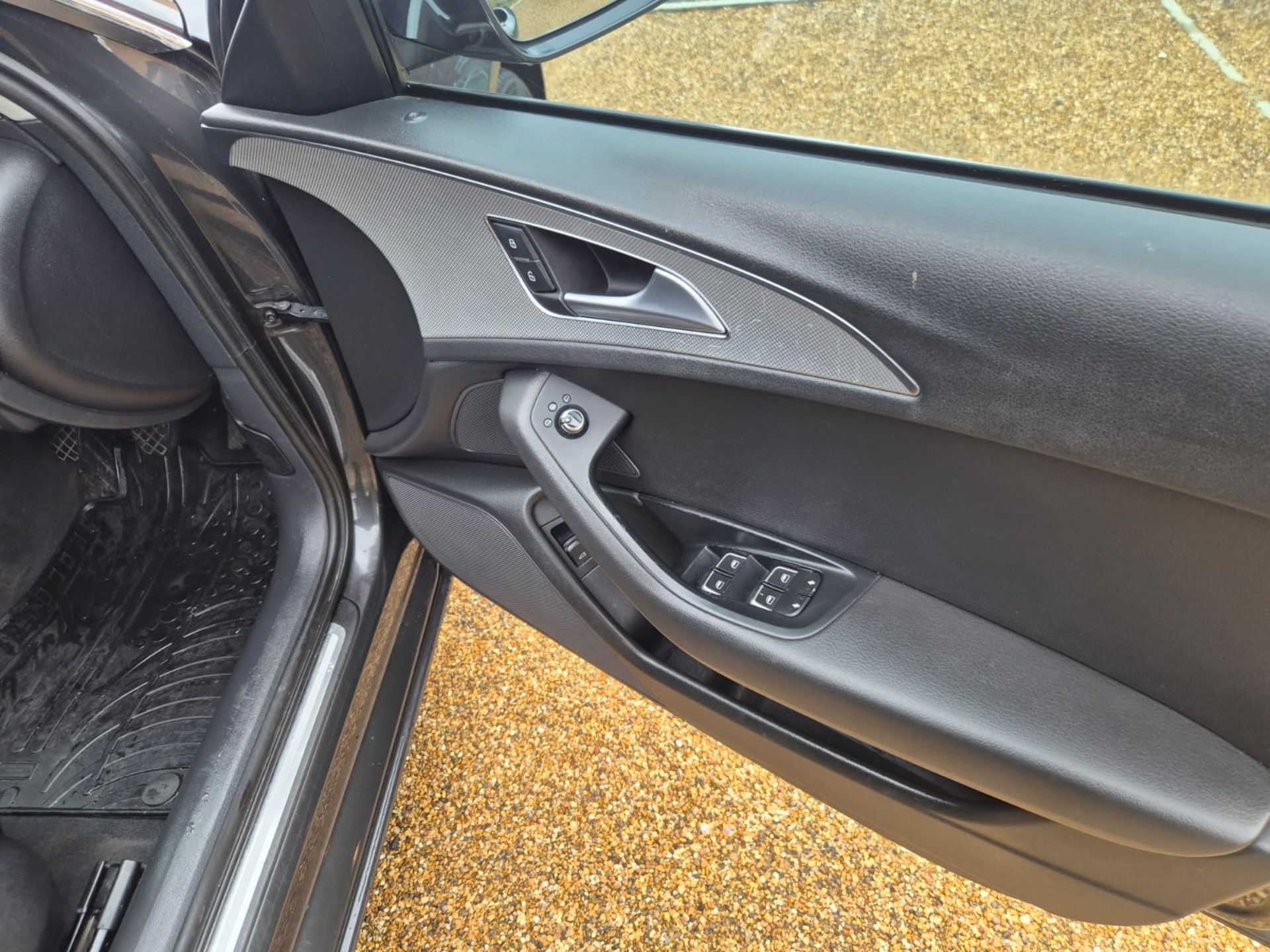 2013 AUDI A6 SE TDI SALOON DIESEL MANUAL GREY - S LINE SPEC 1968CC - Image 9 of 22