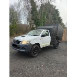 2014 TOYOTA HILUX ACTIVE D-4D 4X4 S/C TIPPER