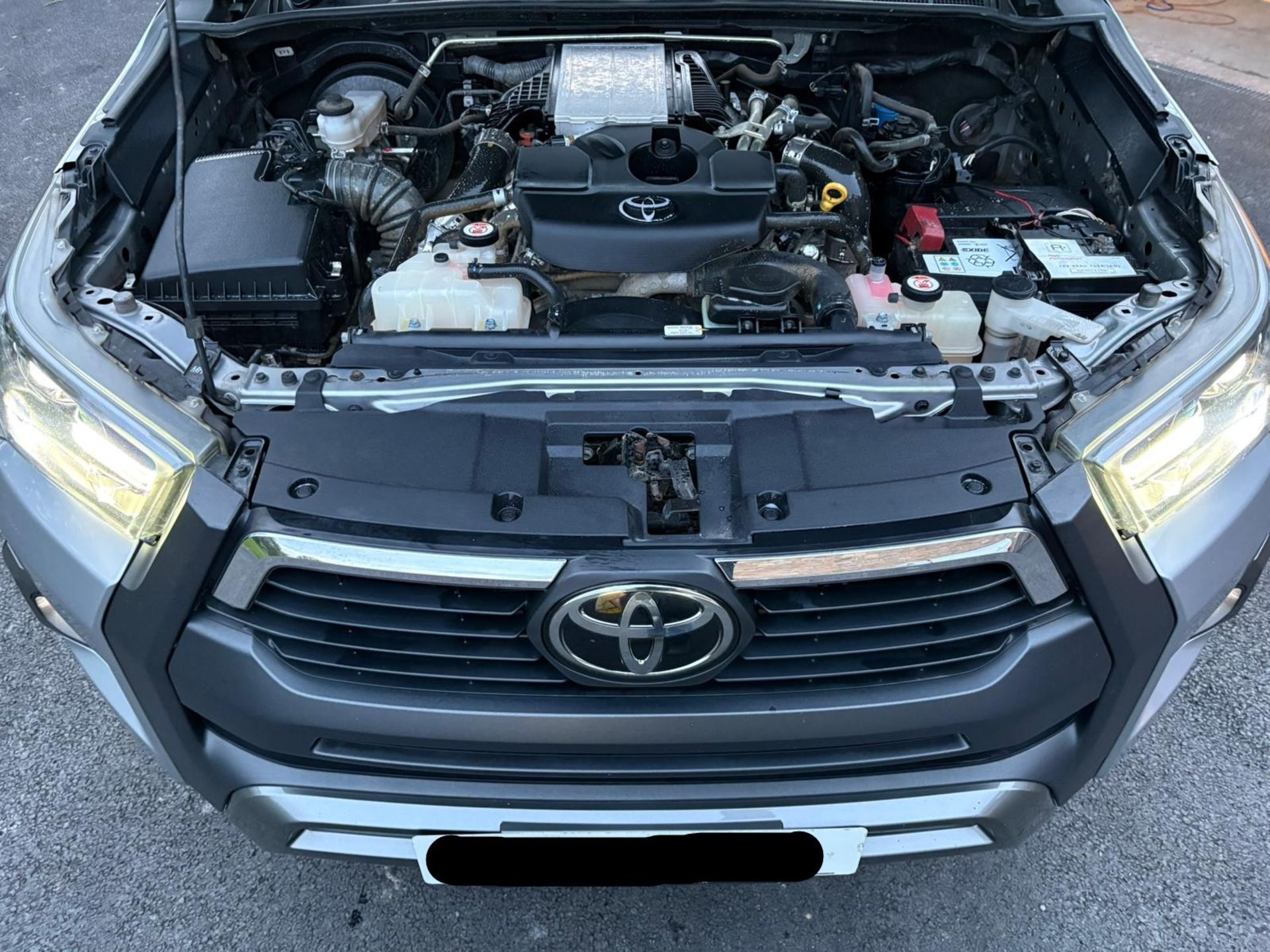 **(ONLY 92K MILEAGE)** 2021 TOYOTA HILUX INVINCIBLE X 2.8 D-4D 4WD DCB PICKUP – 6-SPEED MANUAL, - Image 13 of 16