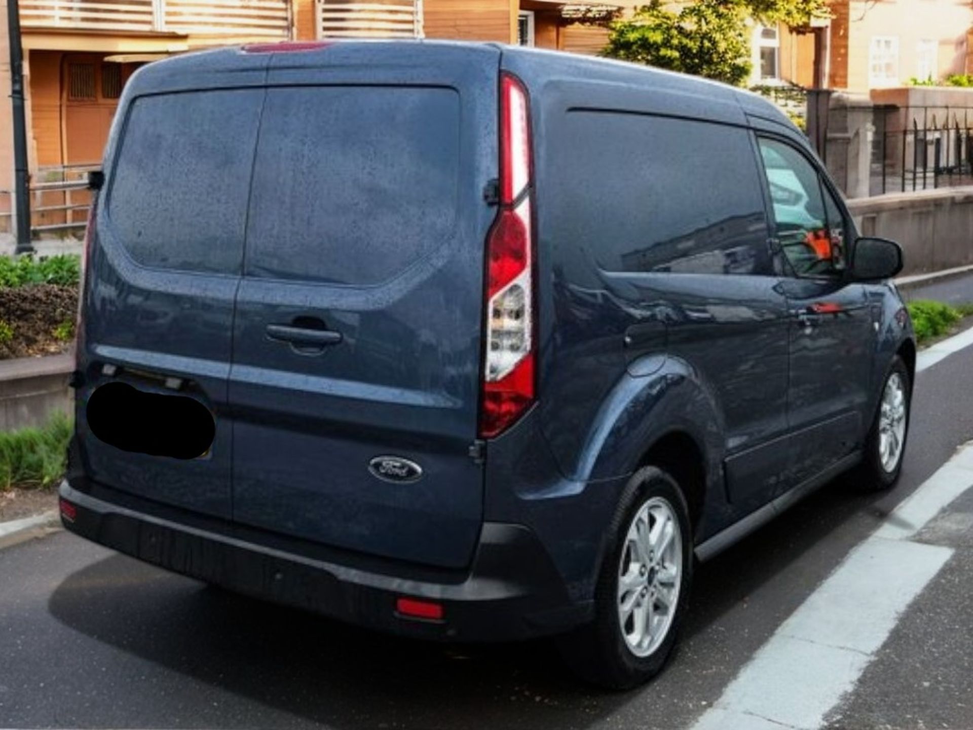 **(ONLY 113K MILEAGE)** 2020 FORD TRANSIT CONNECT 200 TDCI LIMITED >>--NO VAT ON HAMMER--<< - Image 7 of 12
