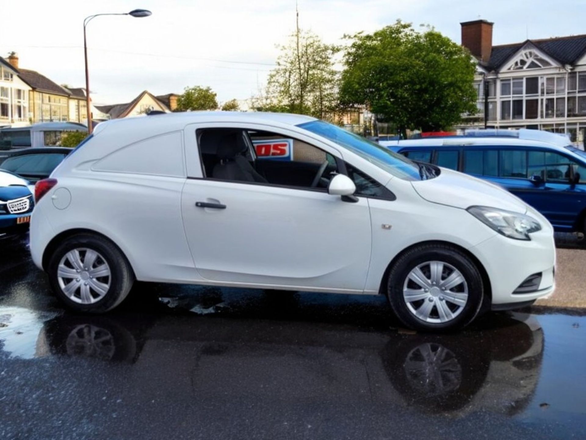 **(ONLY 85K MILEAGE)** 2018 VAUXHALL CORSA CDTI ECOFLEX 1300CC DIESEL VAN>>--NO VAT ON HAMMER--<< - Image 2 of 12