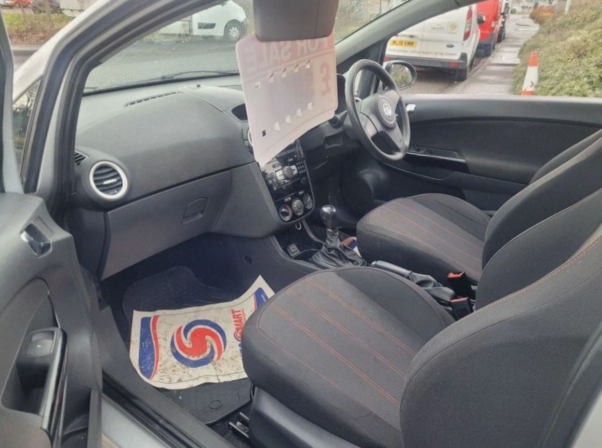 **(ONLY 113K MILEAGE)** 2015 VAUXHALL CORSA SPORTIVE CDTI, 1248CC, MANUAL >>--NO VAT ON HAMMER--<< - Image 11 of 12