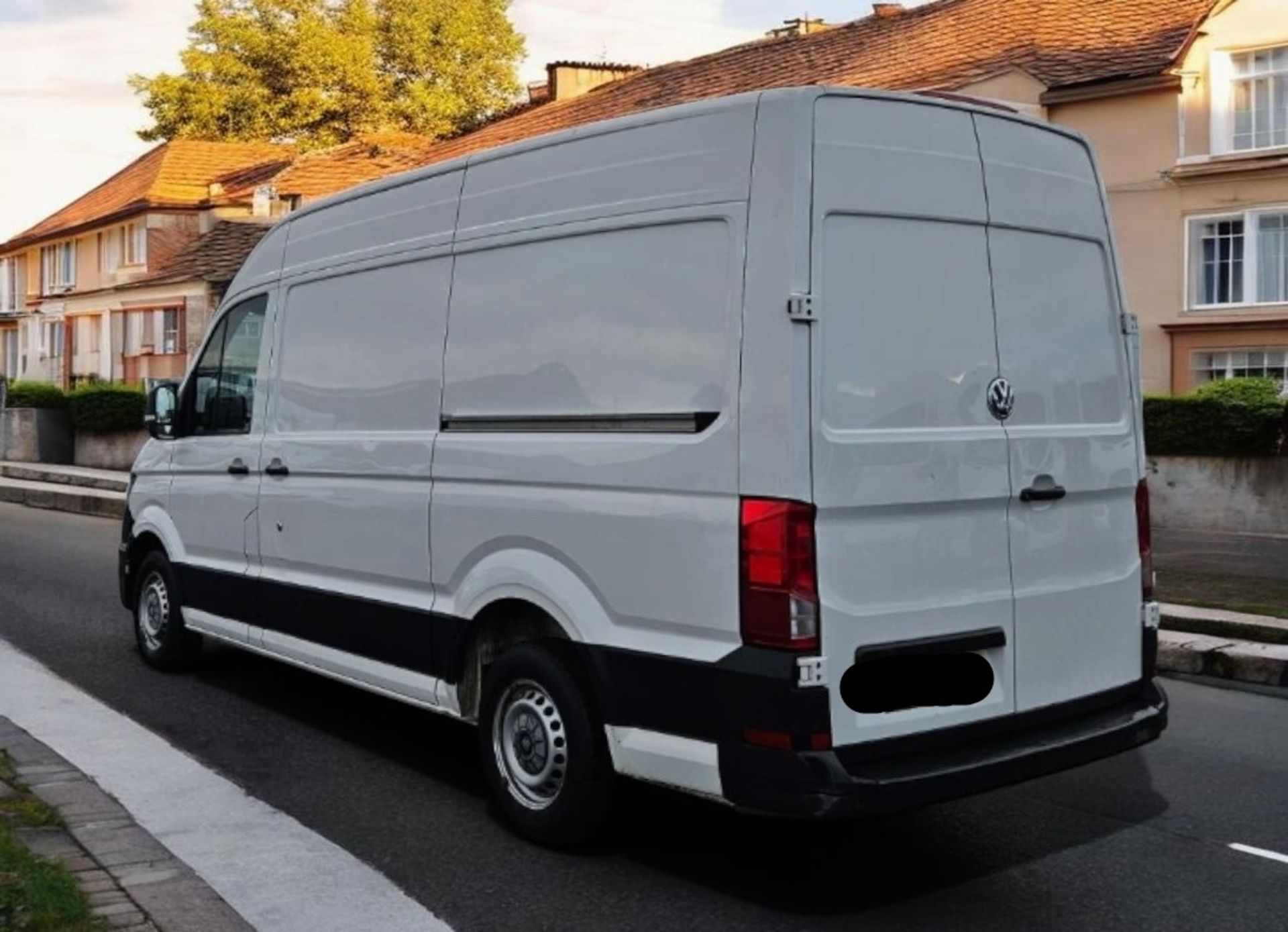 **(ONLY 71K MILEAGE)** 2023 (73 PLATE) VOLKSWAGEN CRAFTER C35 STARTLINE 140 BHP MWB - Image 6 of 12