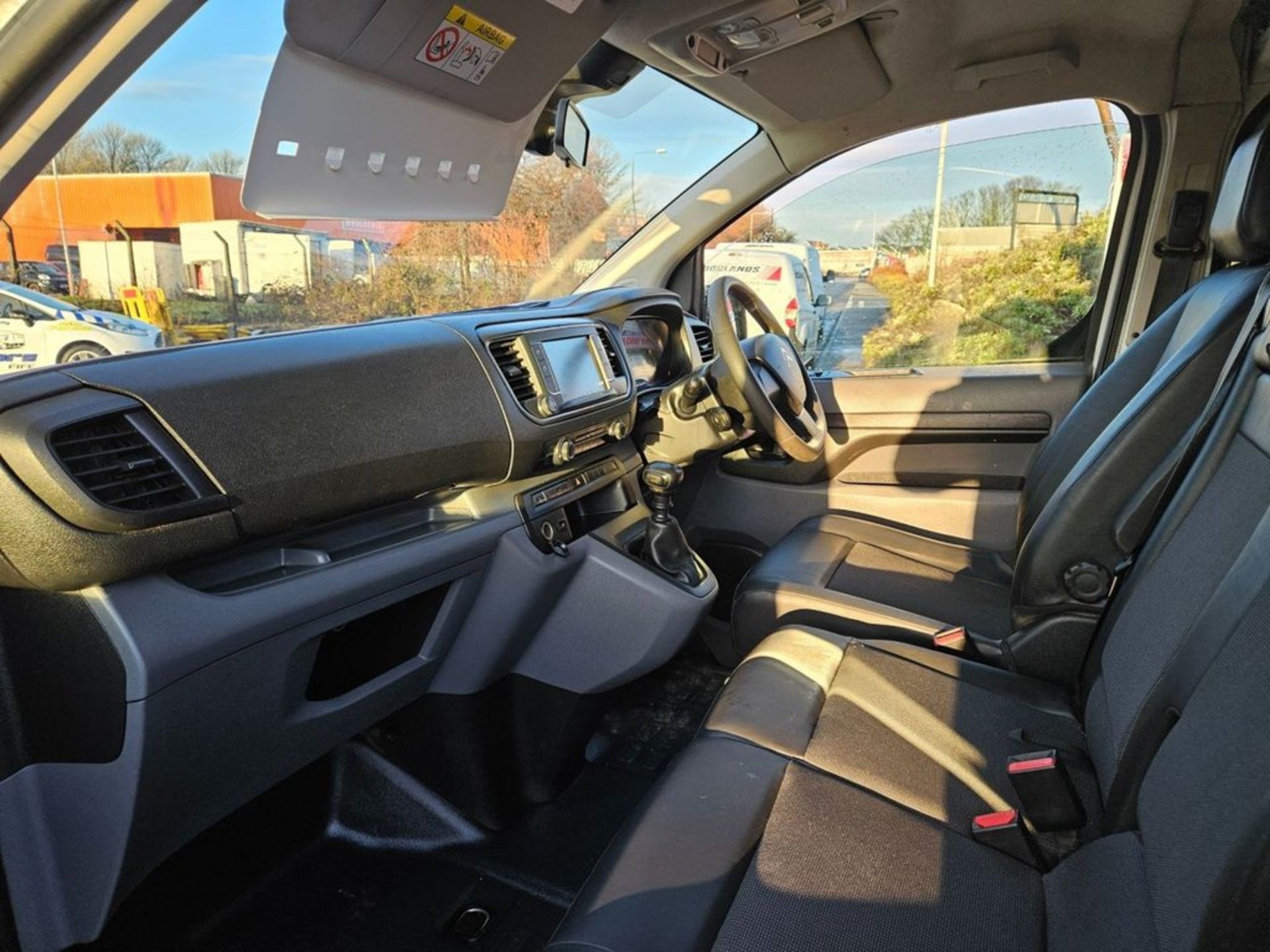 *(ONLY 89K MILEAGE)* 2020 CITROEN DISPATCH 1200 ENTERPRISE L2H1 >>--NO VAT ON HAMMER--<< - Image 10 of 14