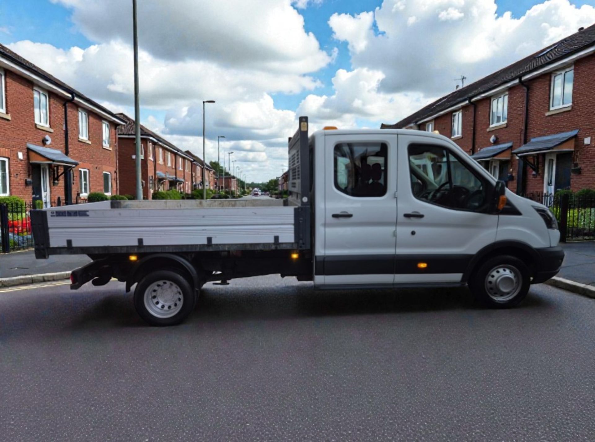 2017 FORD TRANSIT 350 L3H2 1996CC HEAVY OIL MANUAL PANEL VAN >>--NO VAT ON HAMMER--<< - Image 2 of 14