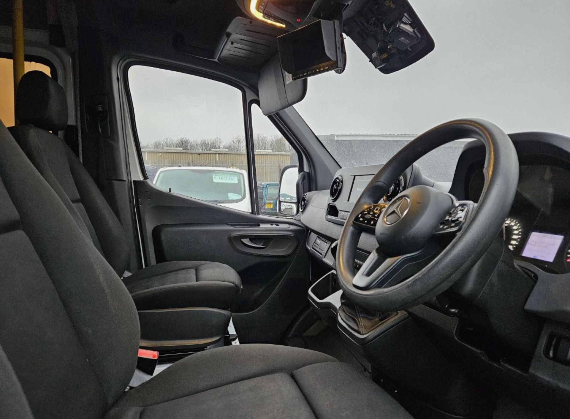 **(ONLY 91K MILEAGE)** 2019 MERCEDES-BENZ SPRINTER 516 2.2 CDI LWB CREW >>--NO VAT ON HAMMER--<< - Image 13 of 13