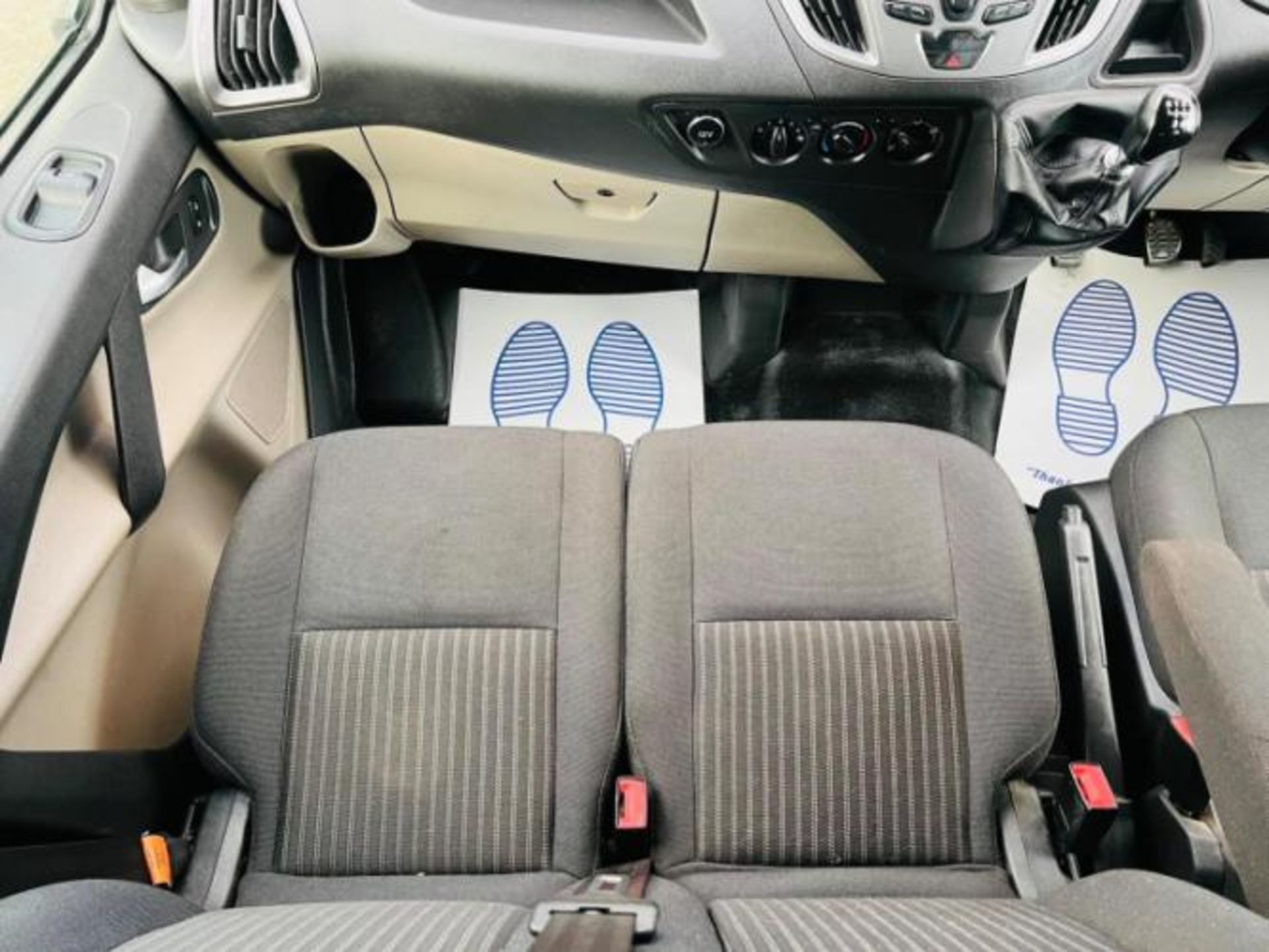 2013 FORD TRANSIT CUSTOM 2.2 TDCI 310 TREND L2 H1 5DR >>--NO VAT ON HAMMER--<< - Image 23 of 35