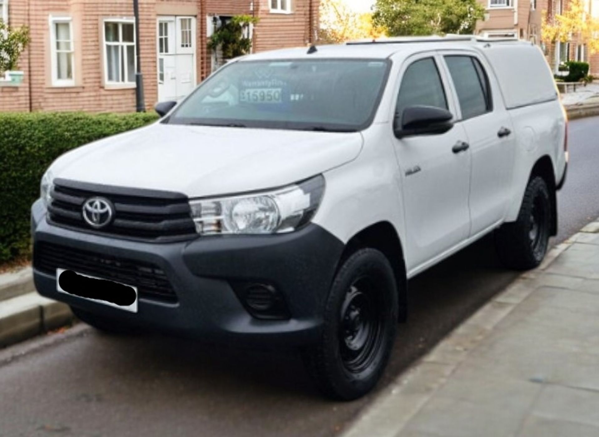 **(ONLY 104K MILEAGE)** 2019 TOYOTA HILUX ACTIVE D-4D 4WD DOUBLE CAB>>--NO VAT ON HAMMER--<< - Image 5 of 13