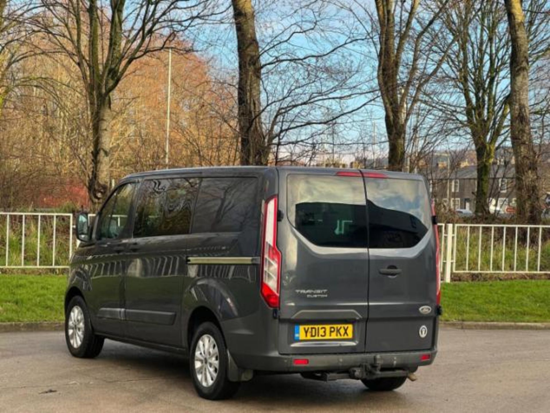 2013 FORD TRANSIT CUSTOM 2.2 TDCI 310 TREND L2 H1 5DR >>--NO VAT ON HAMMER--<< - Image 28 of 35