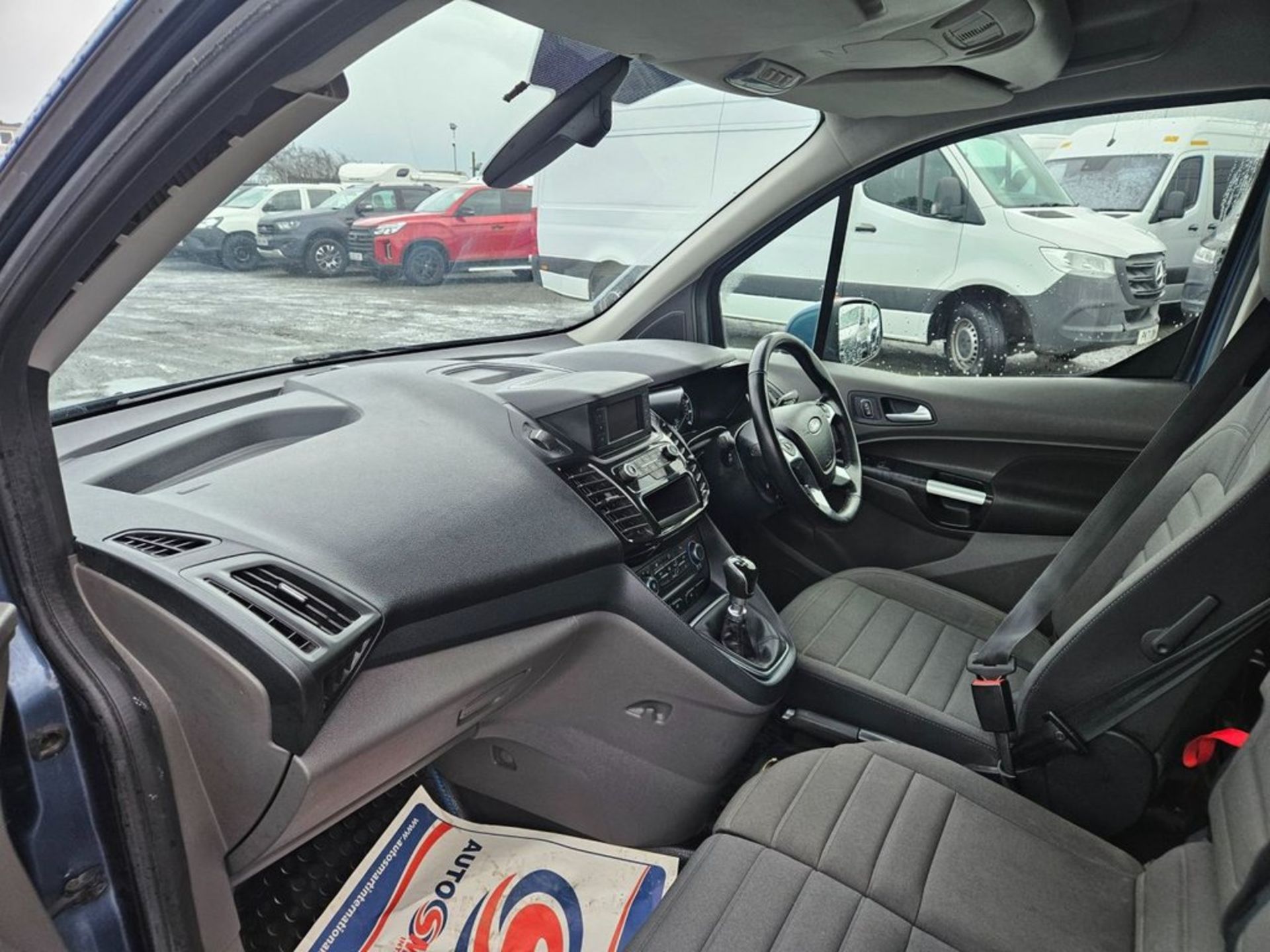 **(ONLY 113K MILEAGE)** 2020 FORD TRANSIT CONNECT 200 TDCI LIMITED >>--NO VAT ON HAMMER--<< - Image 10 of 12