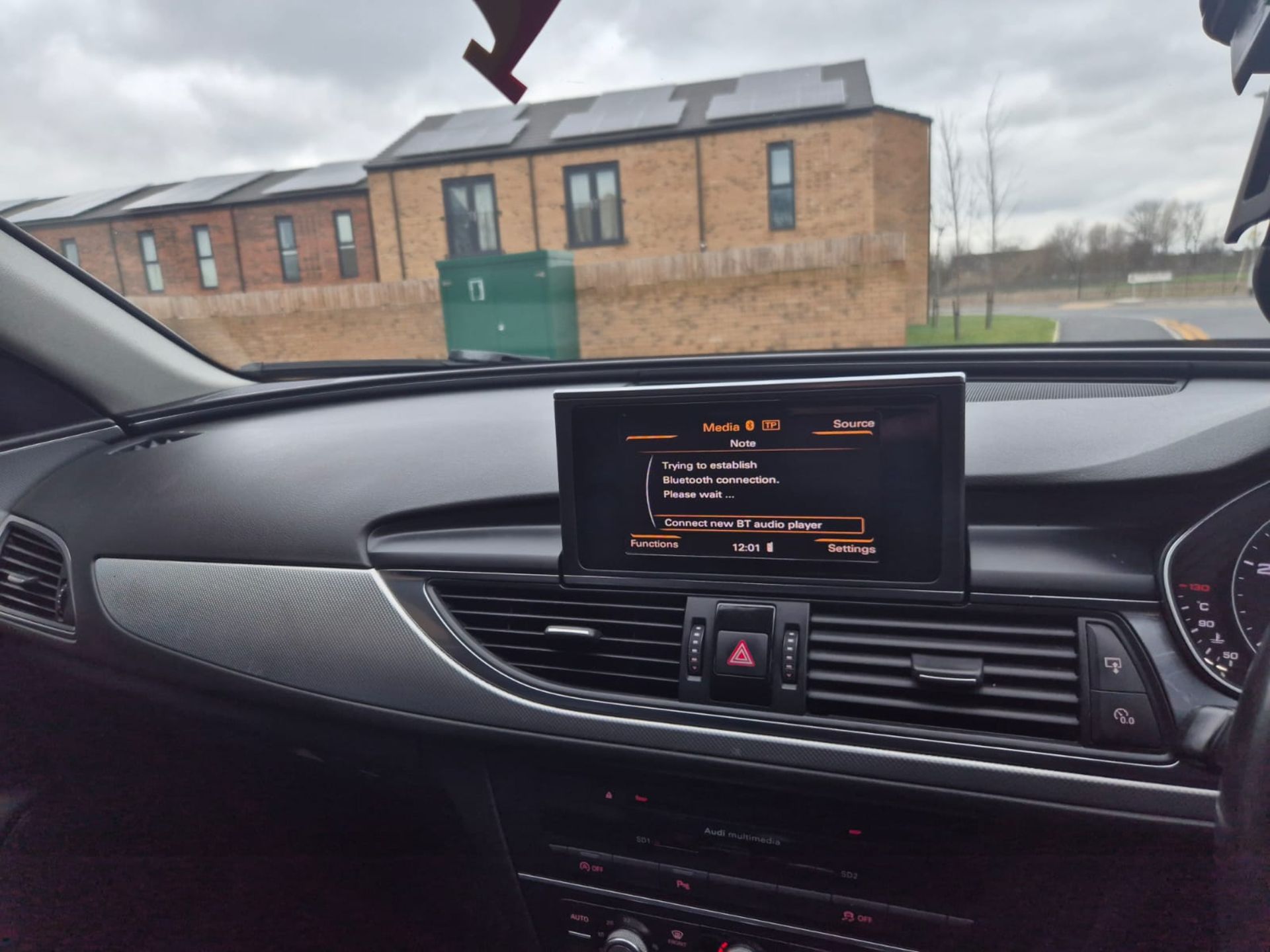 2013 AUDI A6 SE TDI SALOON DIESEL MANUAL GREY - S LINE SPEC 1968CC - Image 17 of 22