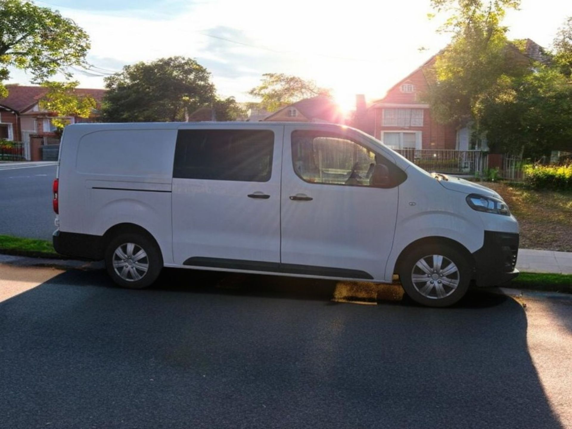 *(ONLY 89K MILEAGE)* 2020 CITROEN DISPATCH 1200 ENTERPRISE L2H1 >>--NO VAT ON HAMMER--<< - Image 6 of 14