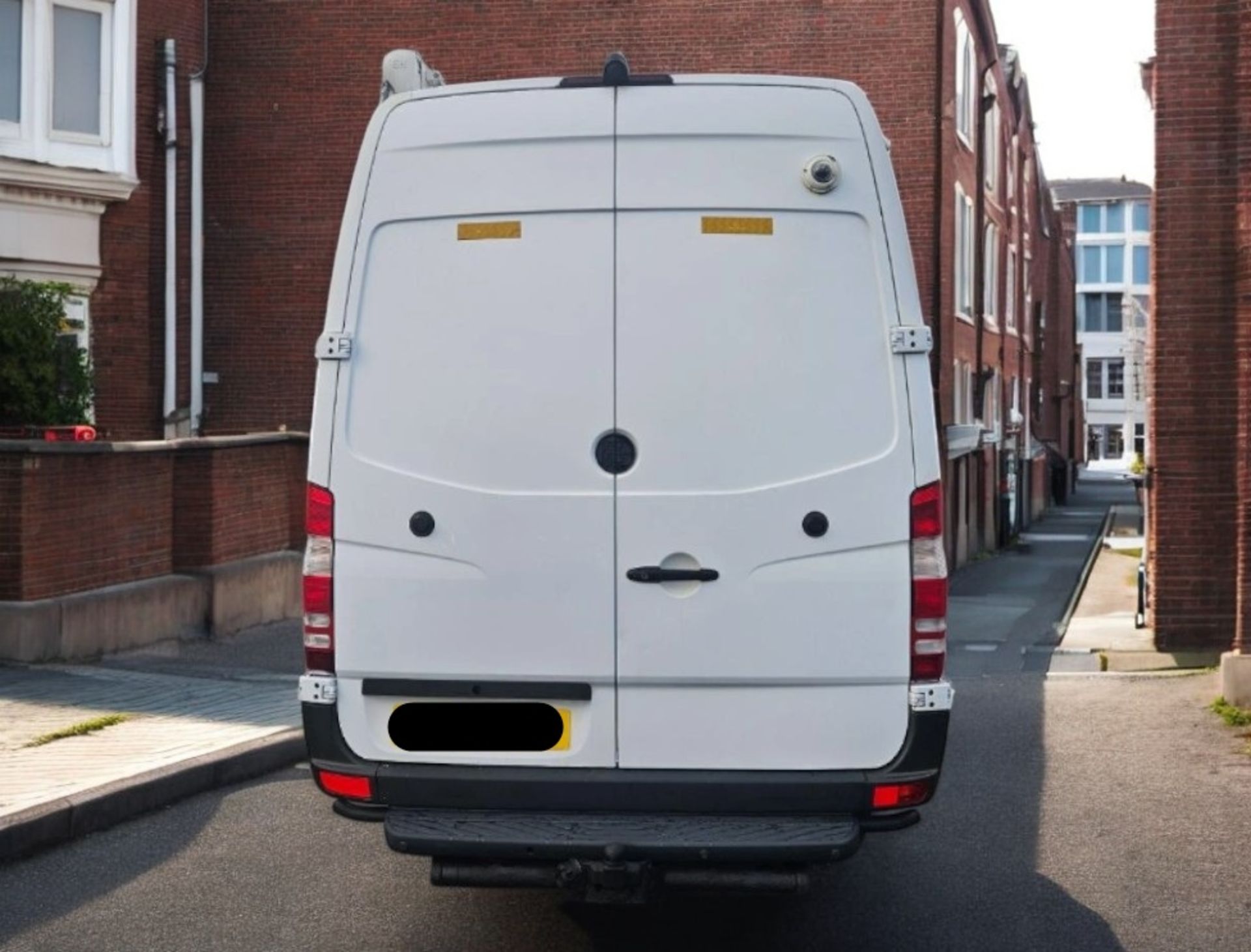2017 MERCEDES-BENZ SPRINTER 519 CDI 4X4 LWB >>--NO VAT ON HAMMER--<< - Image 8 of 13