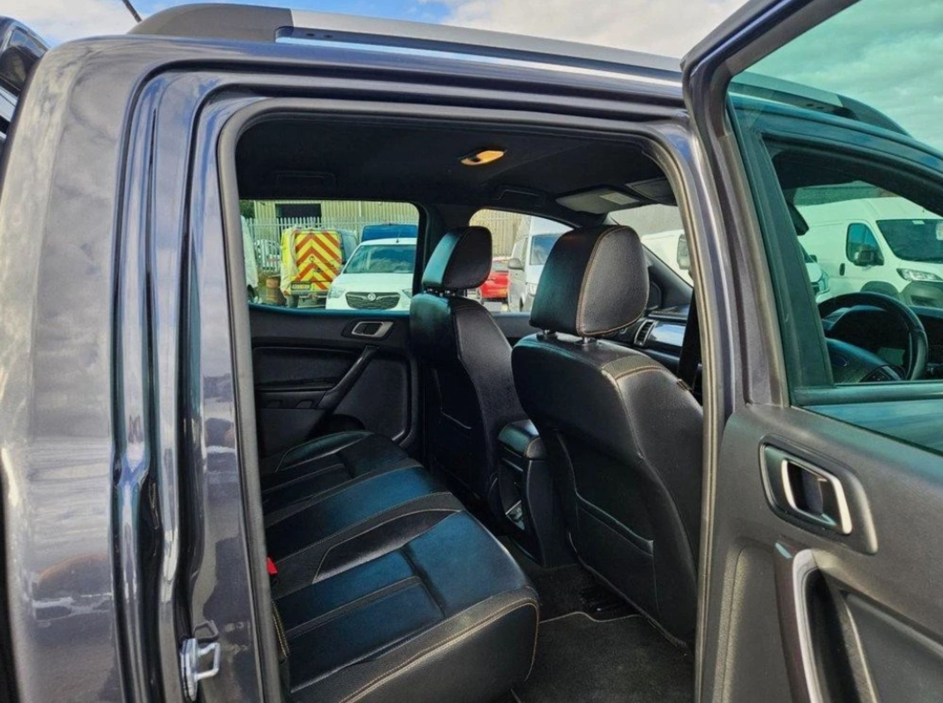 **(ONLY 79K MILEAGE)** 2021 FORD RANGER WILDTRAK 4X4 AUTO, 1996CC >>--NO VAT ON HAMMER--<< - Image 11 of 13