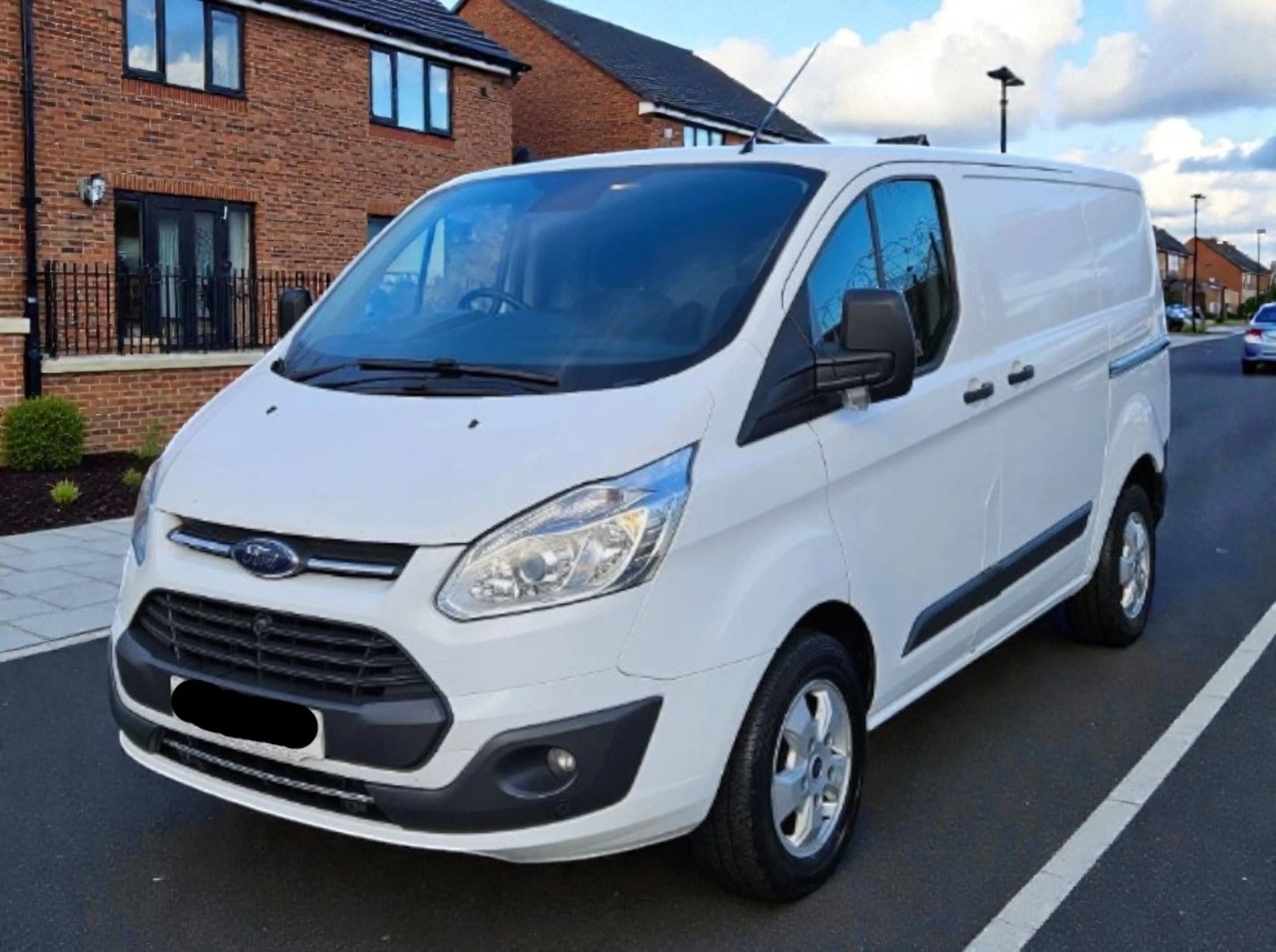 2018 FORD TRANSIT CUSTOM 290 TREND, 1996CC, MANUAL, WHITE, PANEL VAN >>--NO VAT ON HAMMER--<< - Image 5 of 13