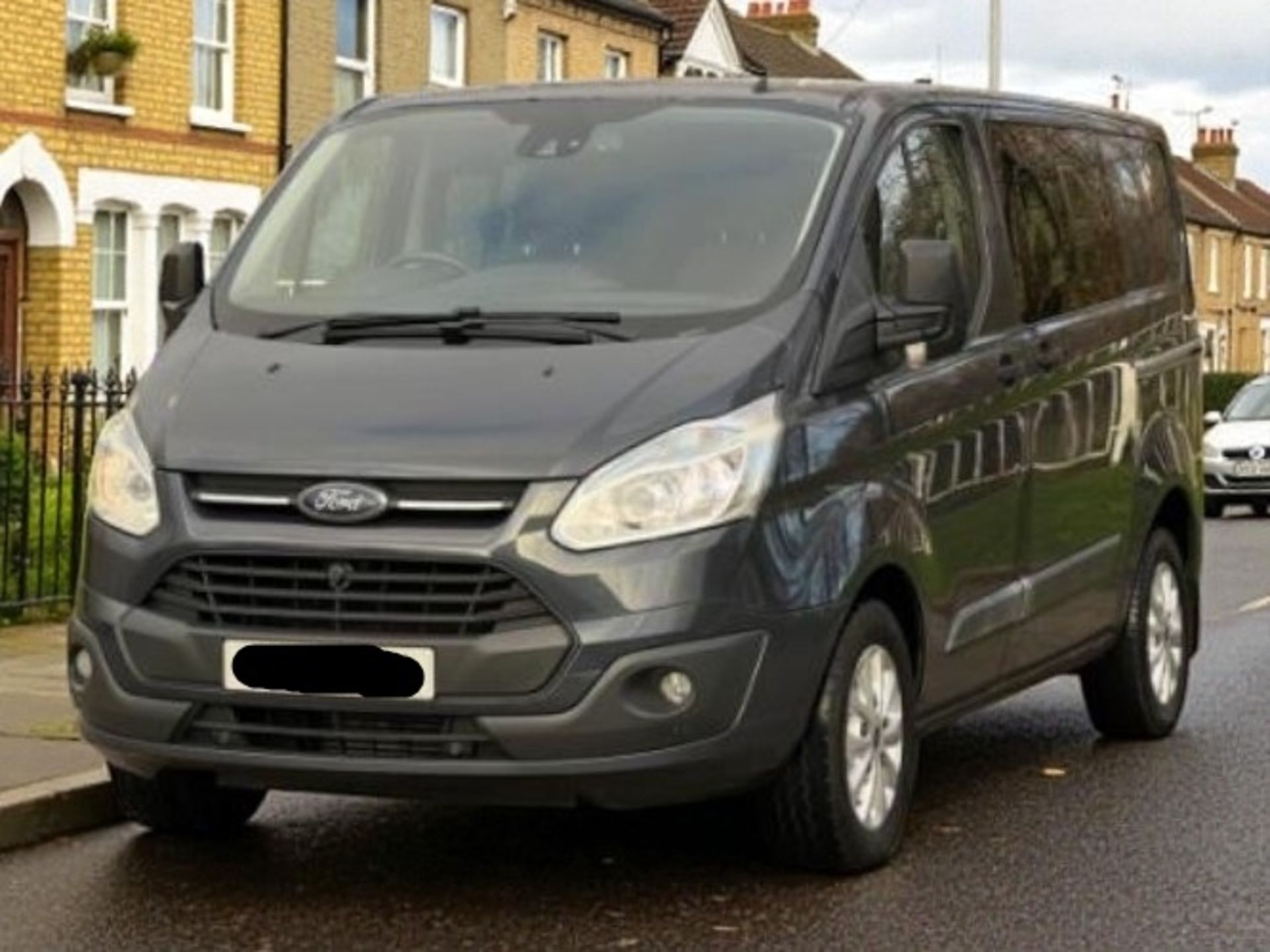 2013 FORD TRANSIT CUSTOM 2.2 TDCI 310 TREND L2 H1 5DR >>--NO VAT ON HAMMER--<< - Image 10 of 35