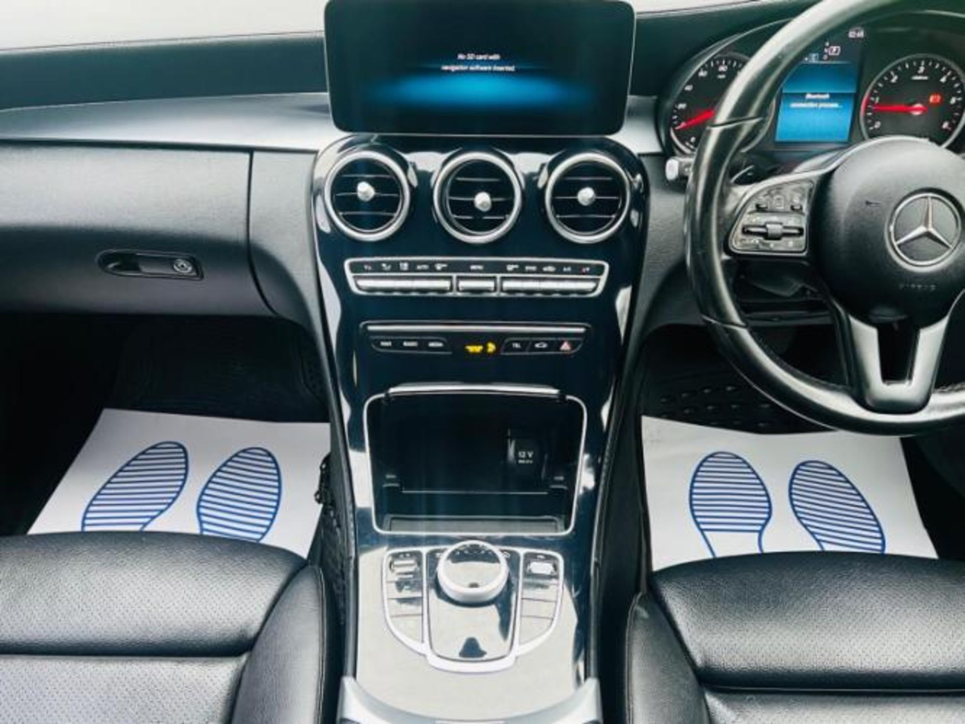 **(ONLY 56K MILEAGE)** 2019 MERCEDES-BENZ C 220D SE G-TRONIC (S/S) 4DR >>--NO VAT ON HAMMER--<< - Image 13 of 31