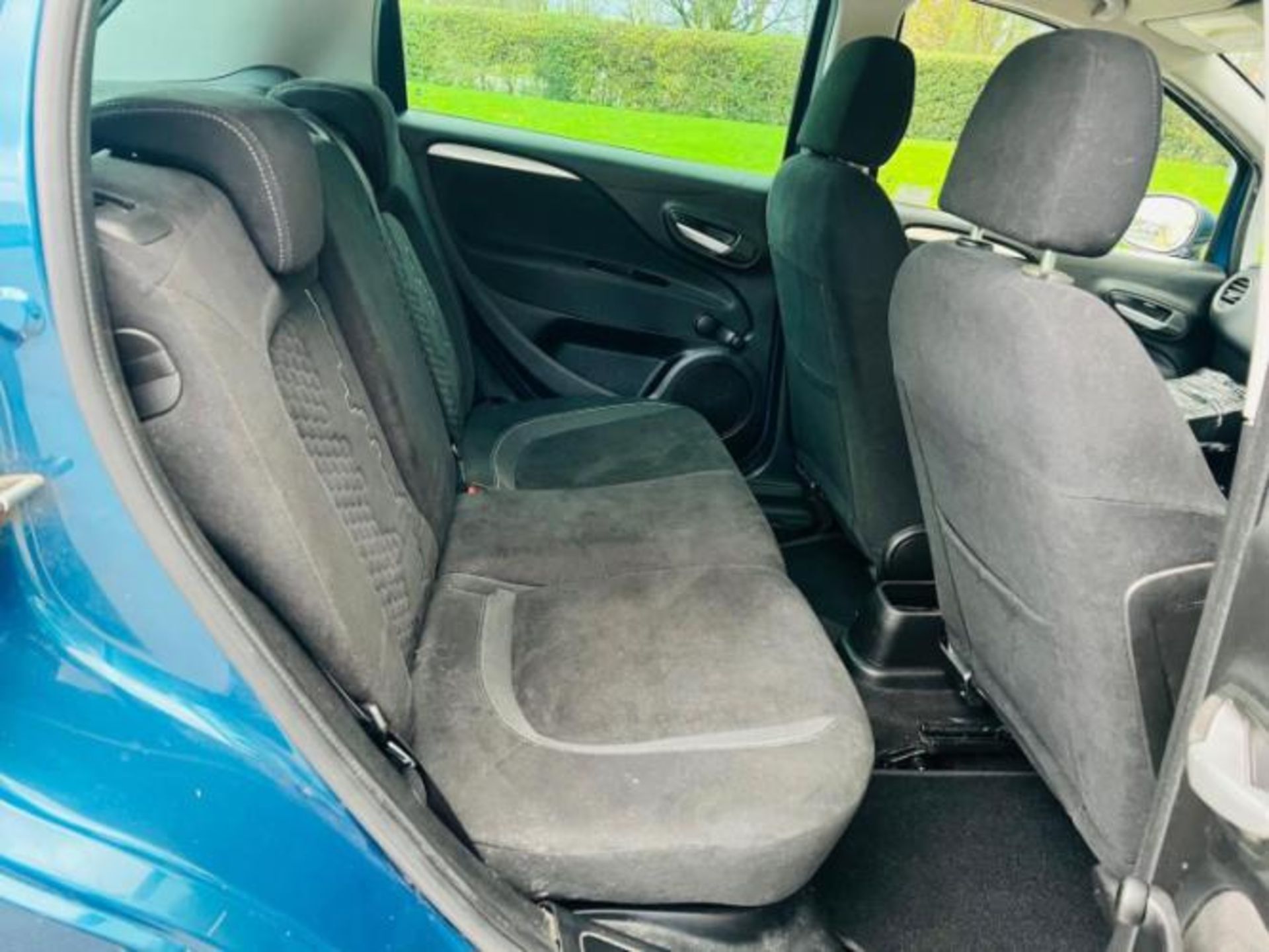 FIAT PUNTO 1.2 GBT 5DR >>--NO VAT ON HAMMER--<< - Image 24 of 32