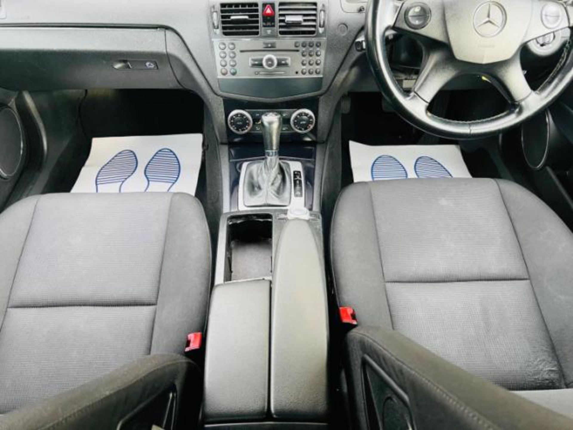 2009 MERCEDES-BENZ C200 CDI SE AUTOMATIC 4DR >>--NO VAT ON HAMMER--<< - Image 20 of 25