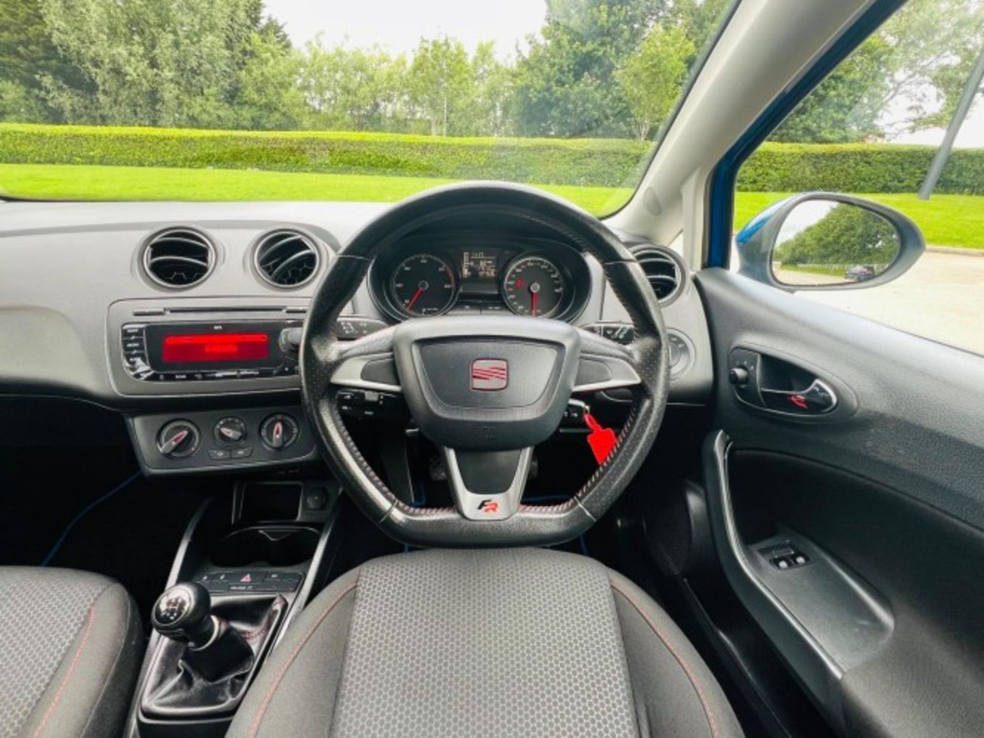 2012 SEAT IBIZA 2.0 TDI CR FR 5DR – 117,512 MILES >>--NO VAT ON HAMMER--<< - Image 26 of 40