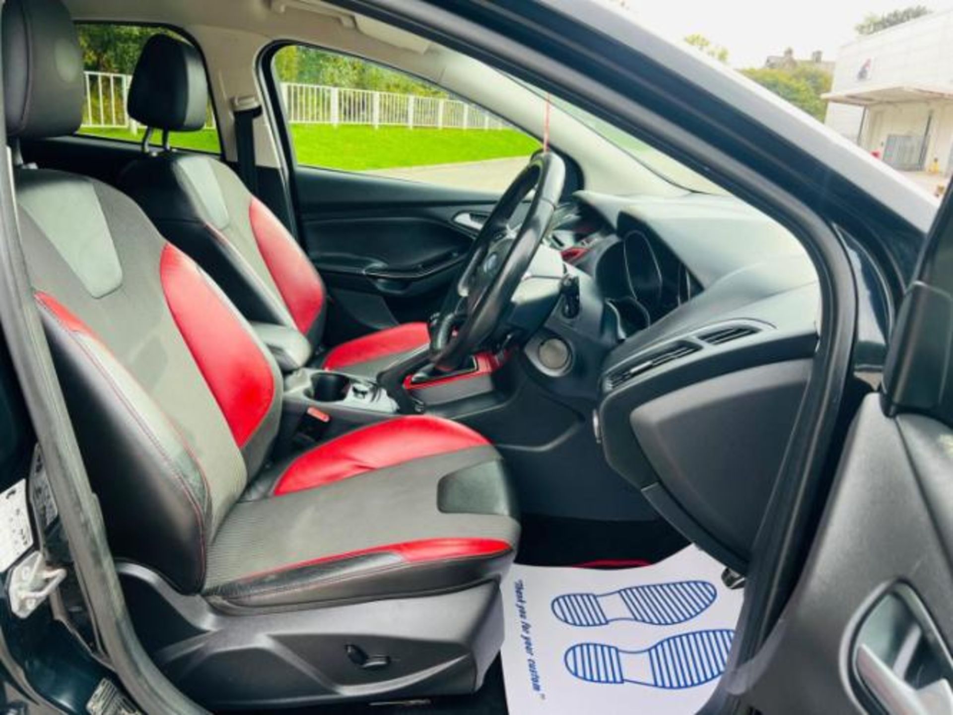 2012 FORD FOCUS 1.6T ECOBOOST ZETEC S (S/S) 5DR HATCHBACK>>--NO VAT ON HAMMER--<< - Image 36 of 40