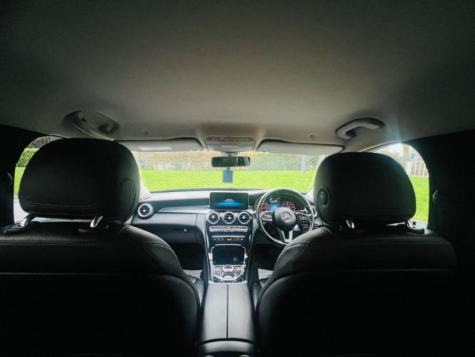 **(ONLY 56K MILEAGE)** 2019 MERCEDES-BENZ C 220D SE G-TRONIC (S/S) 4DR >>--NO VAT ON HAMMER--<< - Image 26 of 31