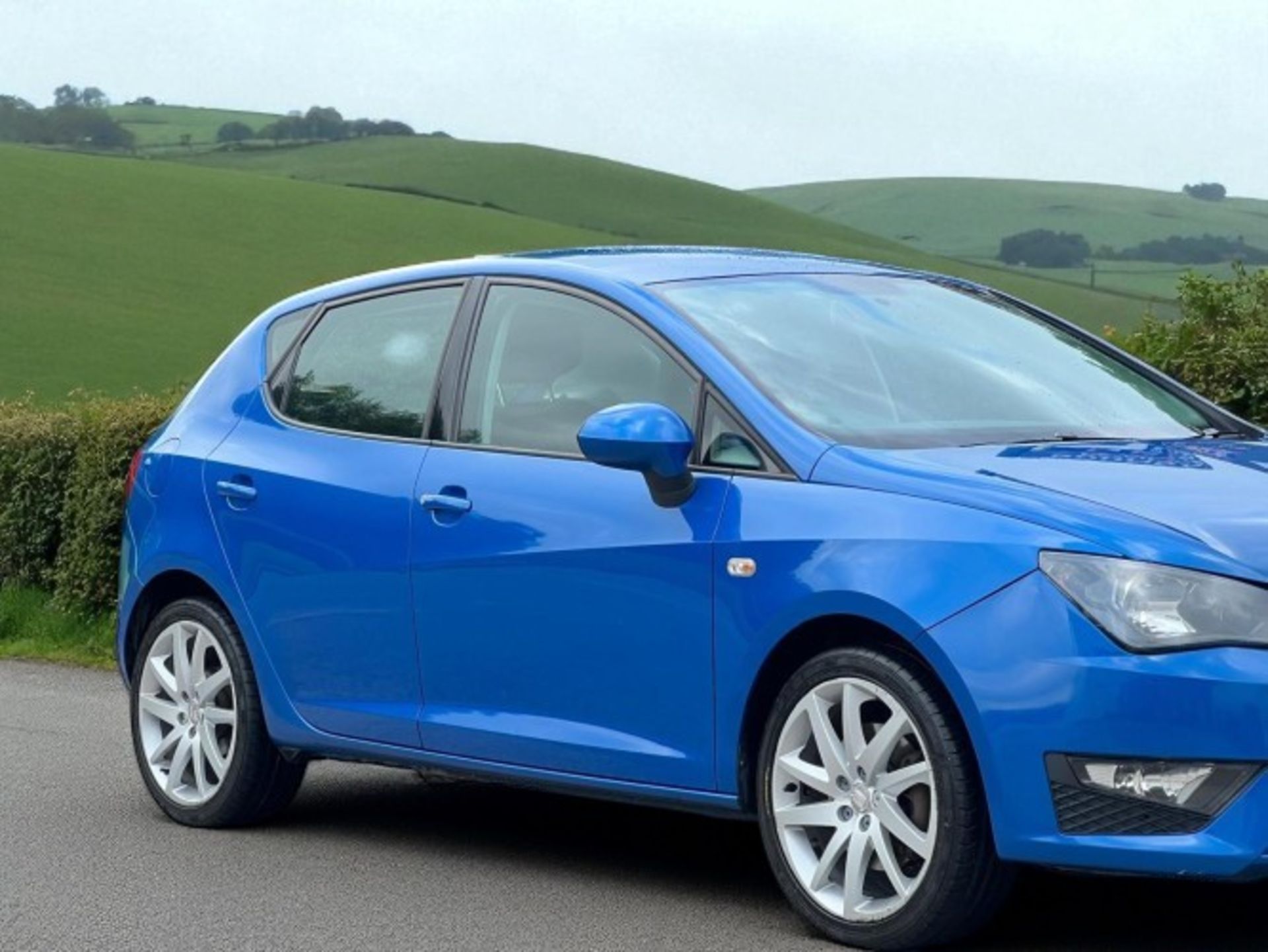 2012 SEAT IBIZA 2.0 TDI CR FR 5DR – 117,512 MILES >>--NO VAT ON HAMMER--<< - Image 9 of 40