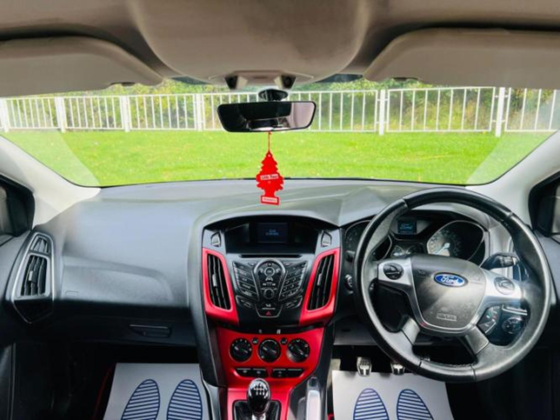 2012 FORD FOCUS 1.6T ECOBOOST ZETEC S (S/S) 5DR HATCHBACK>>--NO VAT ON HAMMER--<< - Image 29 of 40