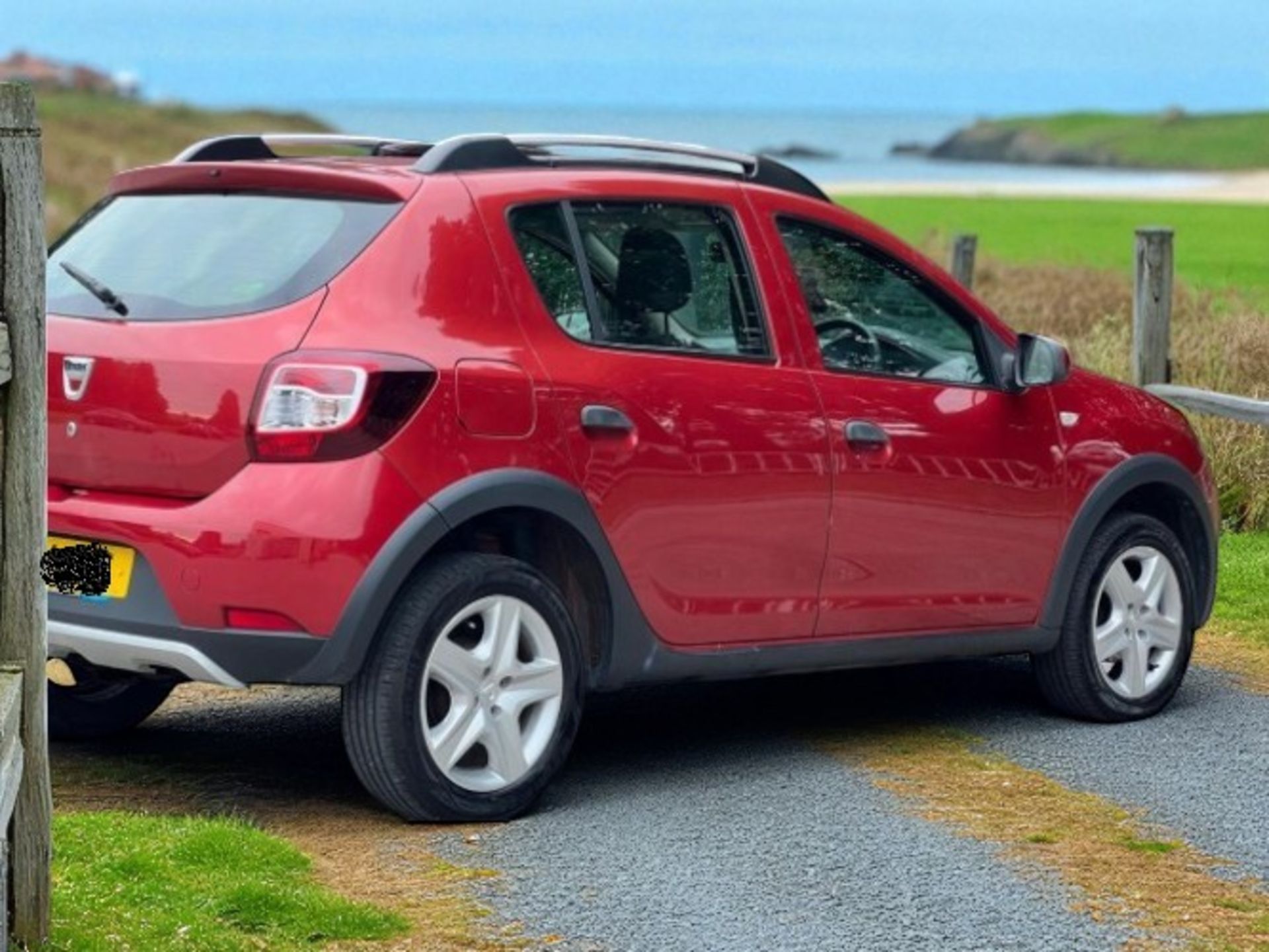 2014 DACIA SANDERO STEPWAY 1.5 DCI AMBIANCE 5DR>>--NO VAT ON HAMMER--<< - Image 7 of 36