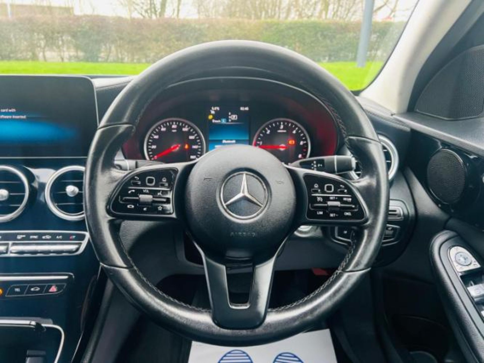 **(ONLY 56K MILEAGE)** 2019 MERCEDES-BENZ C 220D SE G-TRONIC (S/S) 4DR >>--NO VAT ON HAMMER--<< - Image 18 of 31