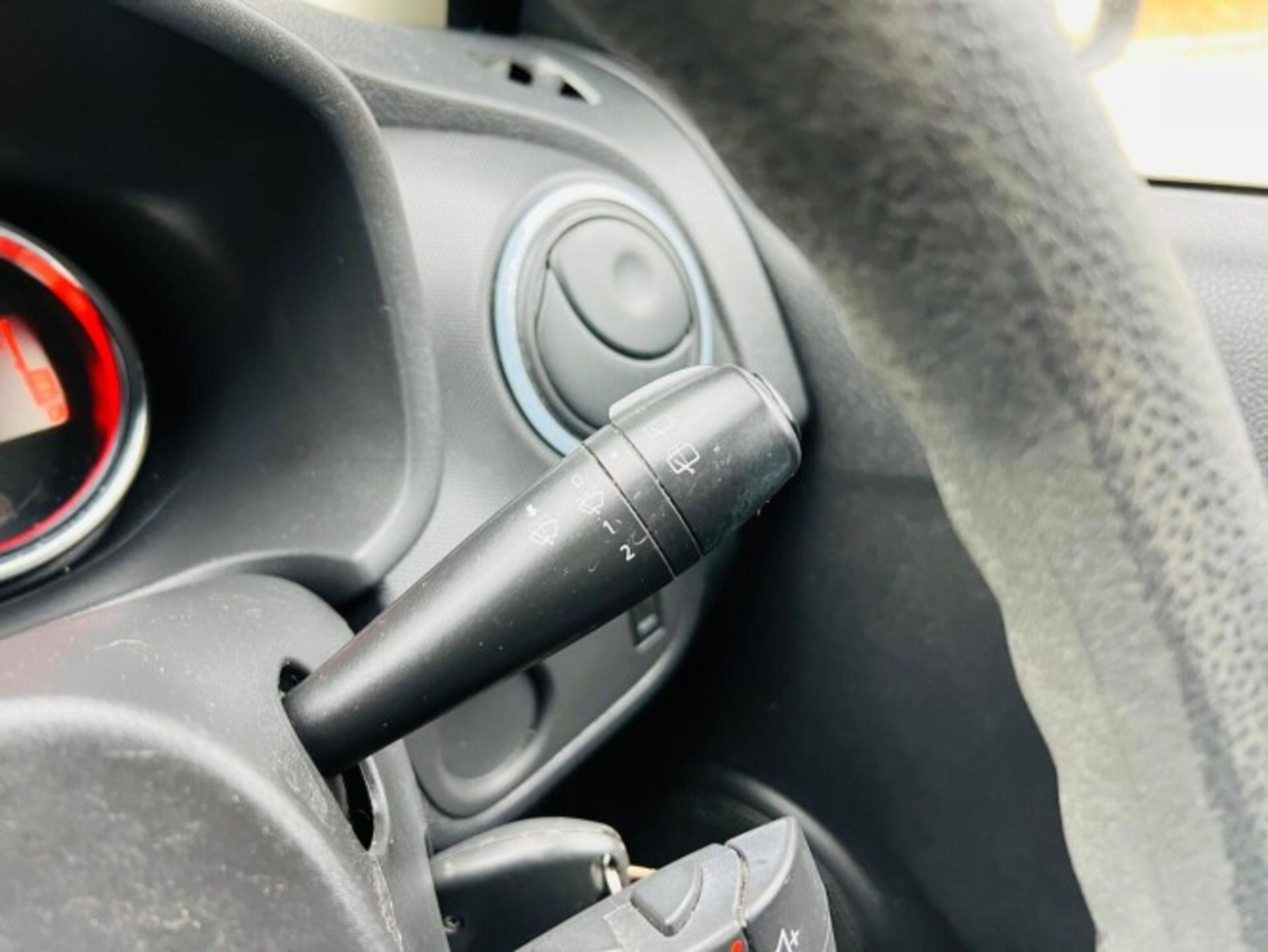 2014 DACIA SANDERO STEPWAY 1.5 DCI AMBIANCE 5DR>>--NO VAT ON HAMMER--<< - Image 33 of 36