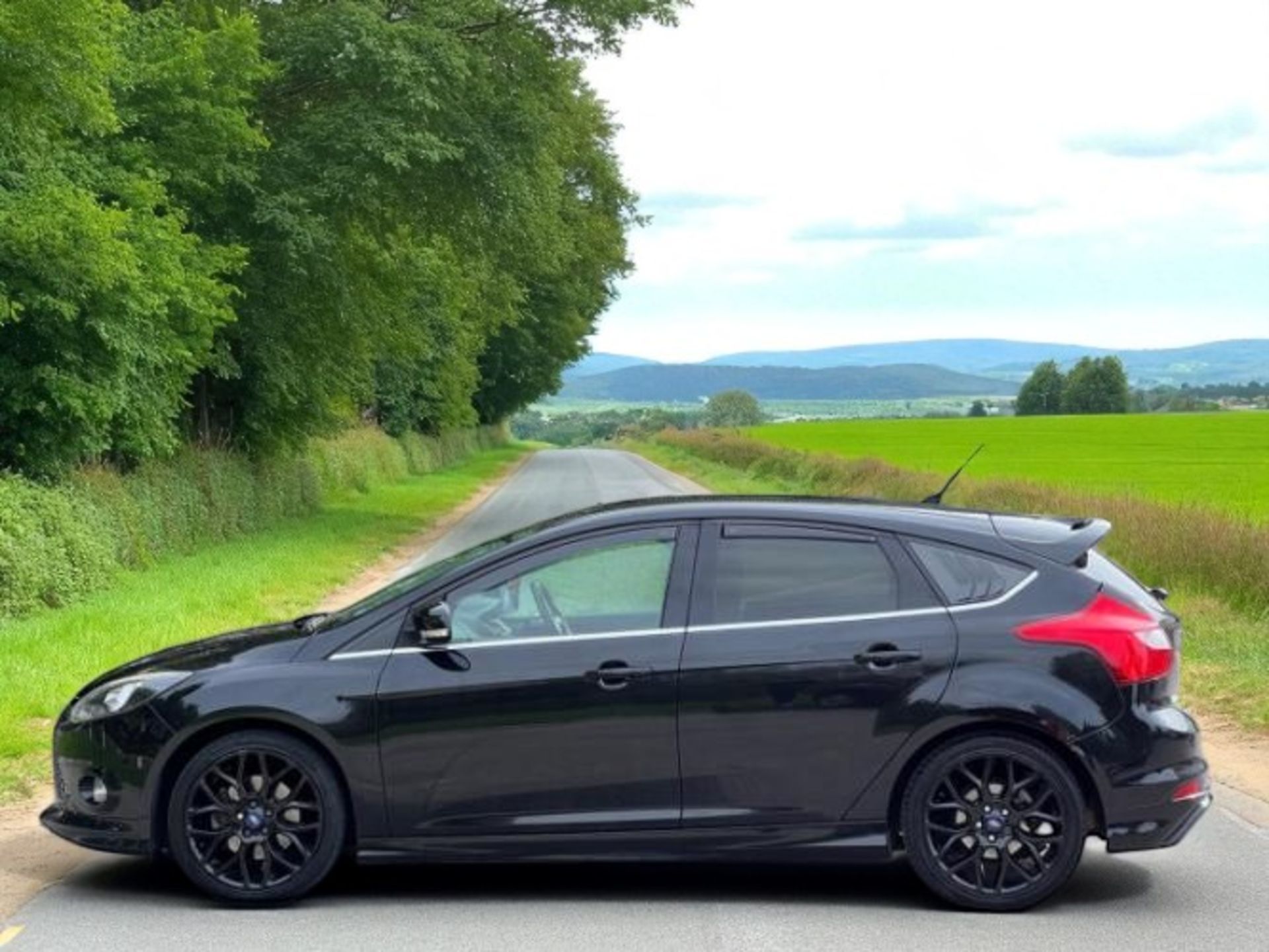 2012 FORD FOCUS 1.6T ECOBOOST ZETEC S (S/S) 5DR HATCHBACK>>--NO VAT ON HAMMER--<< - Image 13 of 40