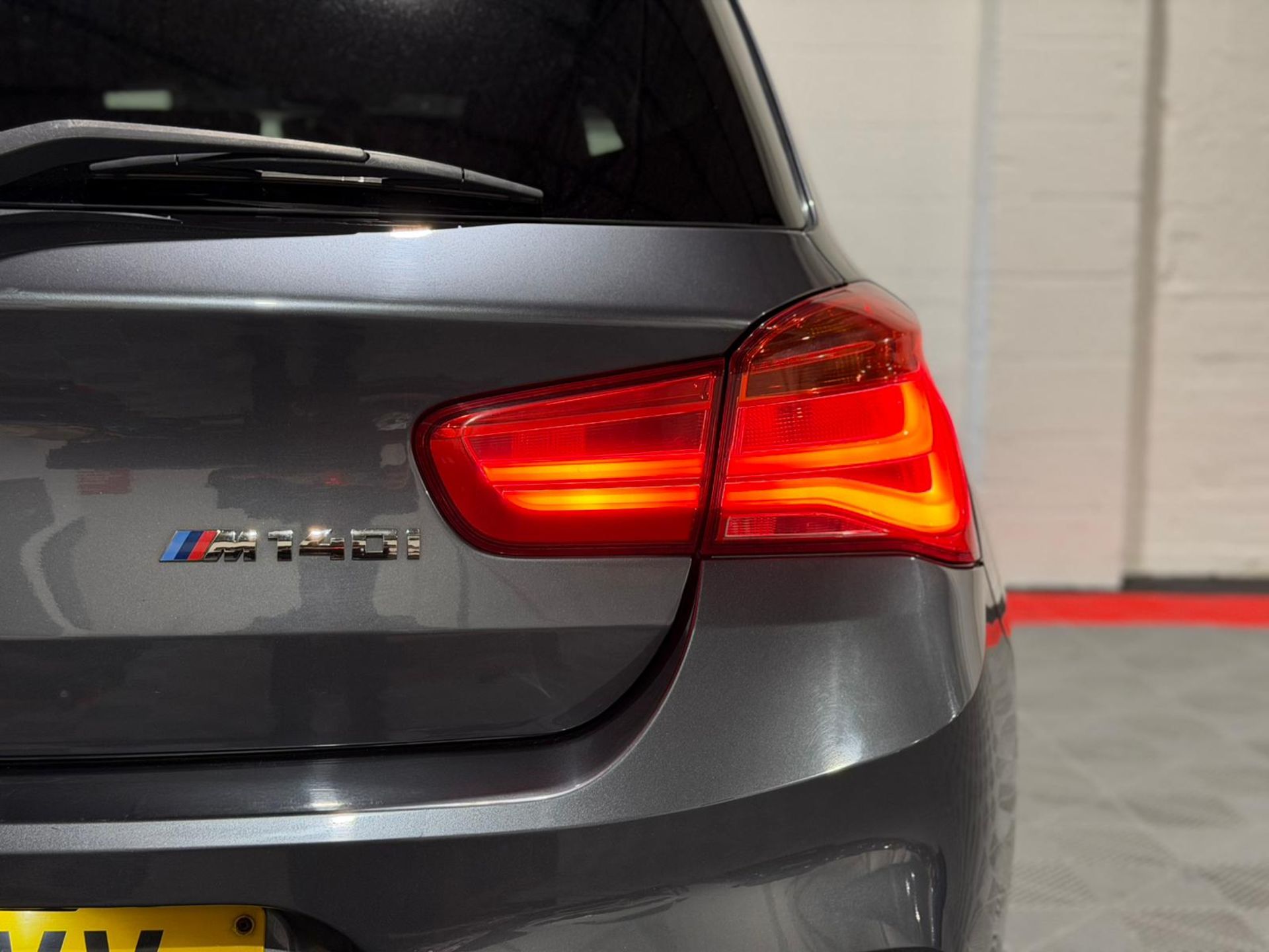 2017 BMW M140I AUTO – GREY >>--NO VAT ON HAMMER--<< - Image 40 of 57