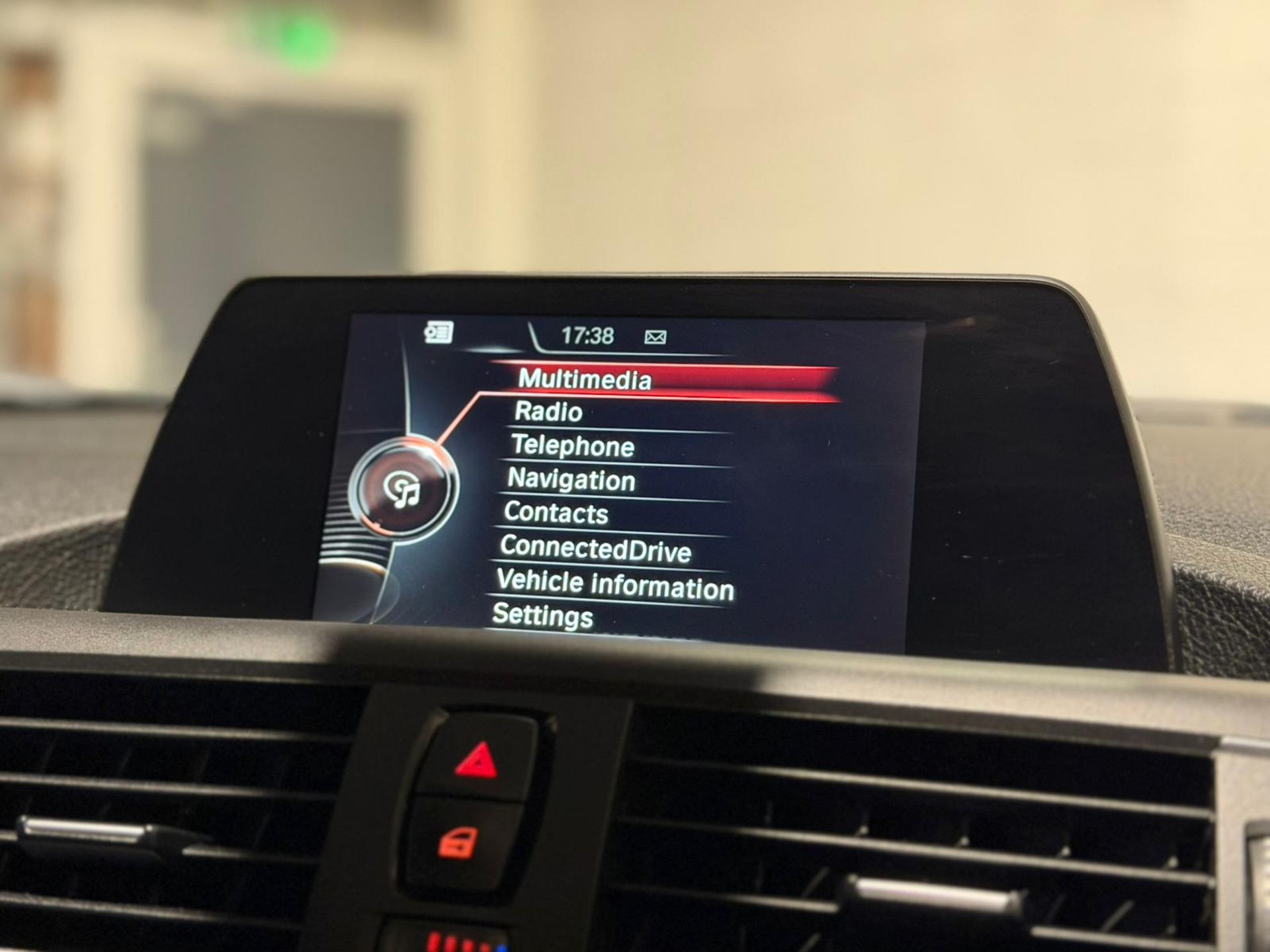 2017 BMW M140I AUTO – GREY >>--NO VAT ON HAMMER--<< - Image 41 of 57
